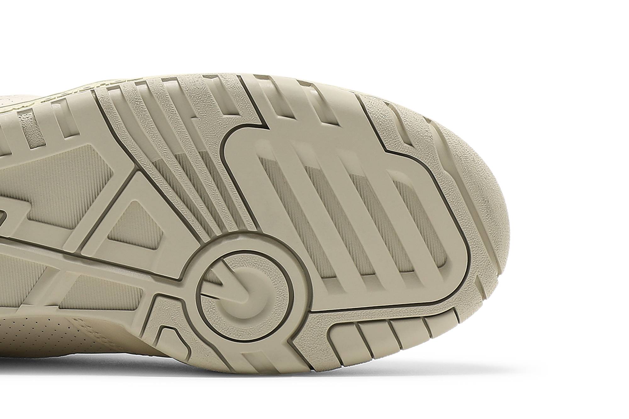 AURALEE x New Balance 550 Ecru BB550AR Nicesnk