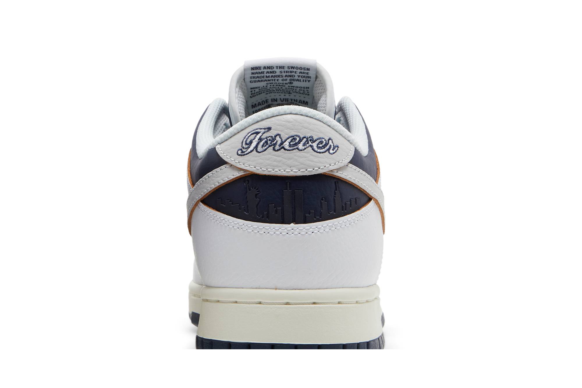 HUF x Nike SB Dunk Low NYC FD8775-100 Nicesnk