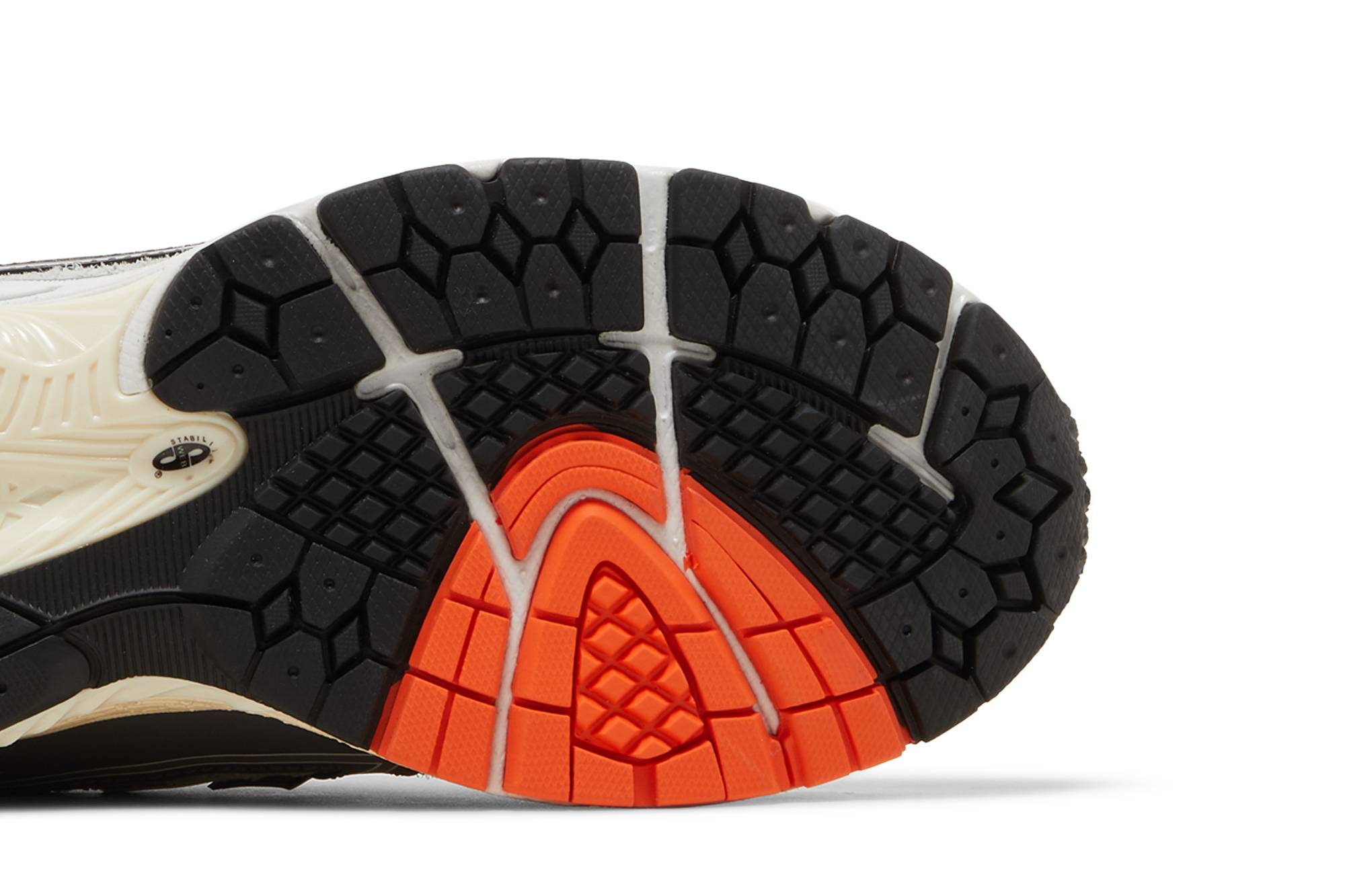 INVINCIBLE x N.HOOLYWOOD x New Balance 1906R Grey Swan M1906RNI Nicesnk