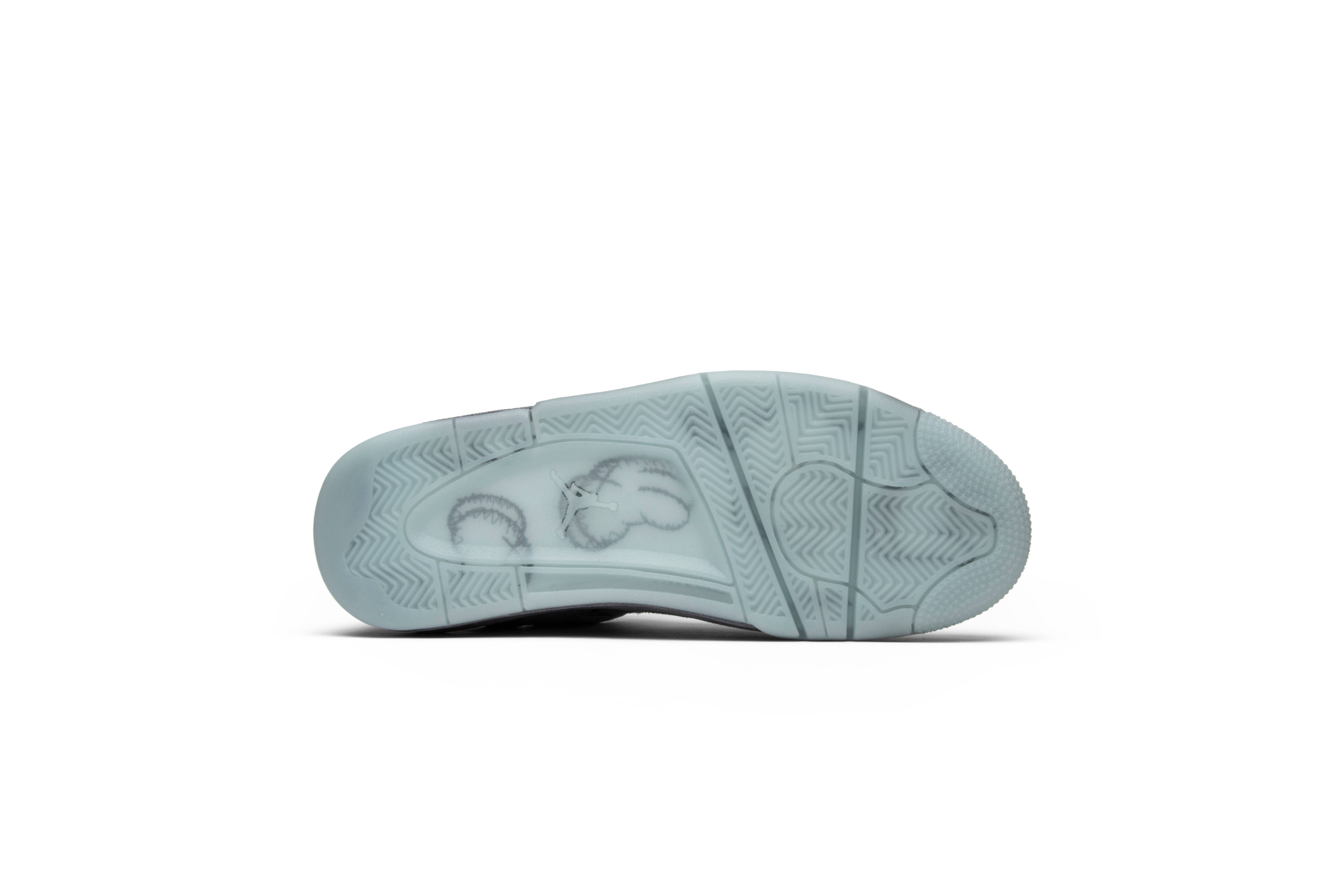 KAWS x Air Jordan 4 Retro Cool Grey 930155-003 Nicesnk
