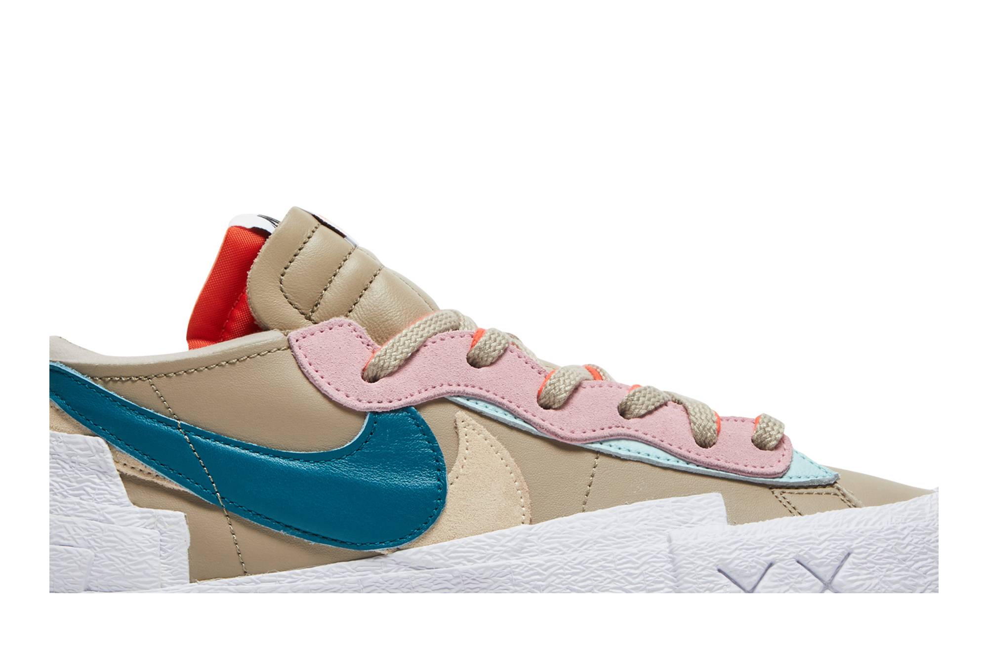 KAWS x sacai x Nike Blazer Low Reed DM7901-200 Nicesnk