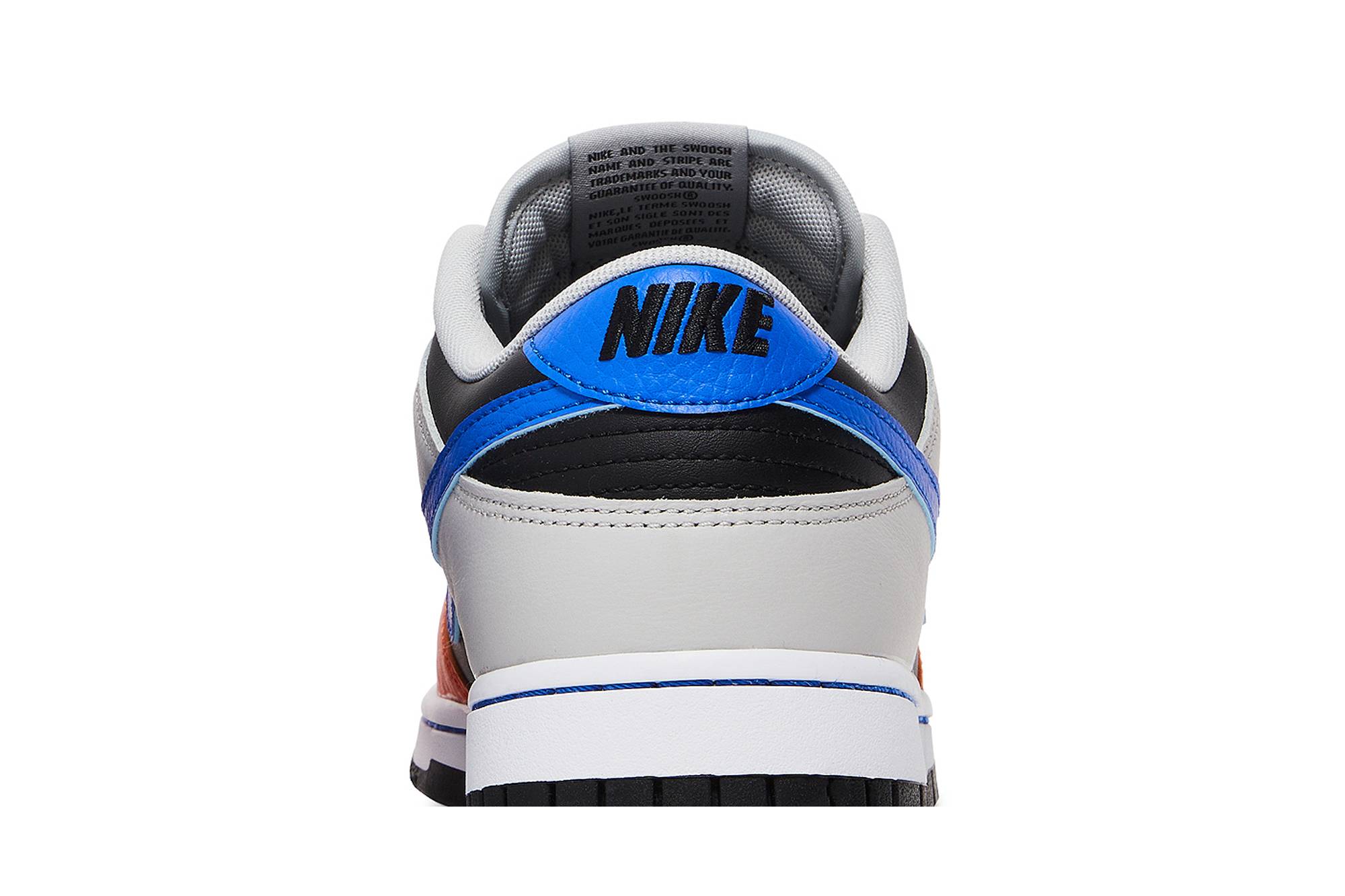 NBA x Nike Dunk Low EMB ’75th Anniversary Knicks’ DD3363-002