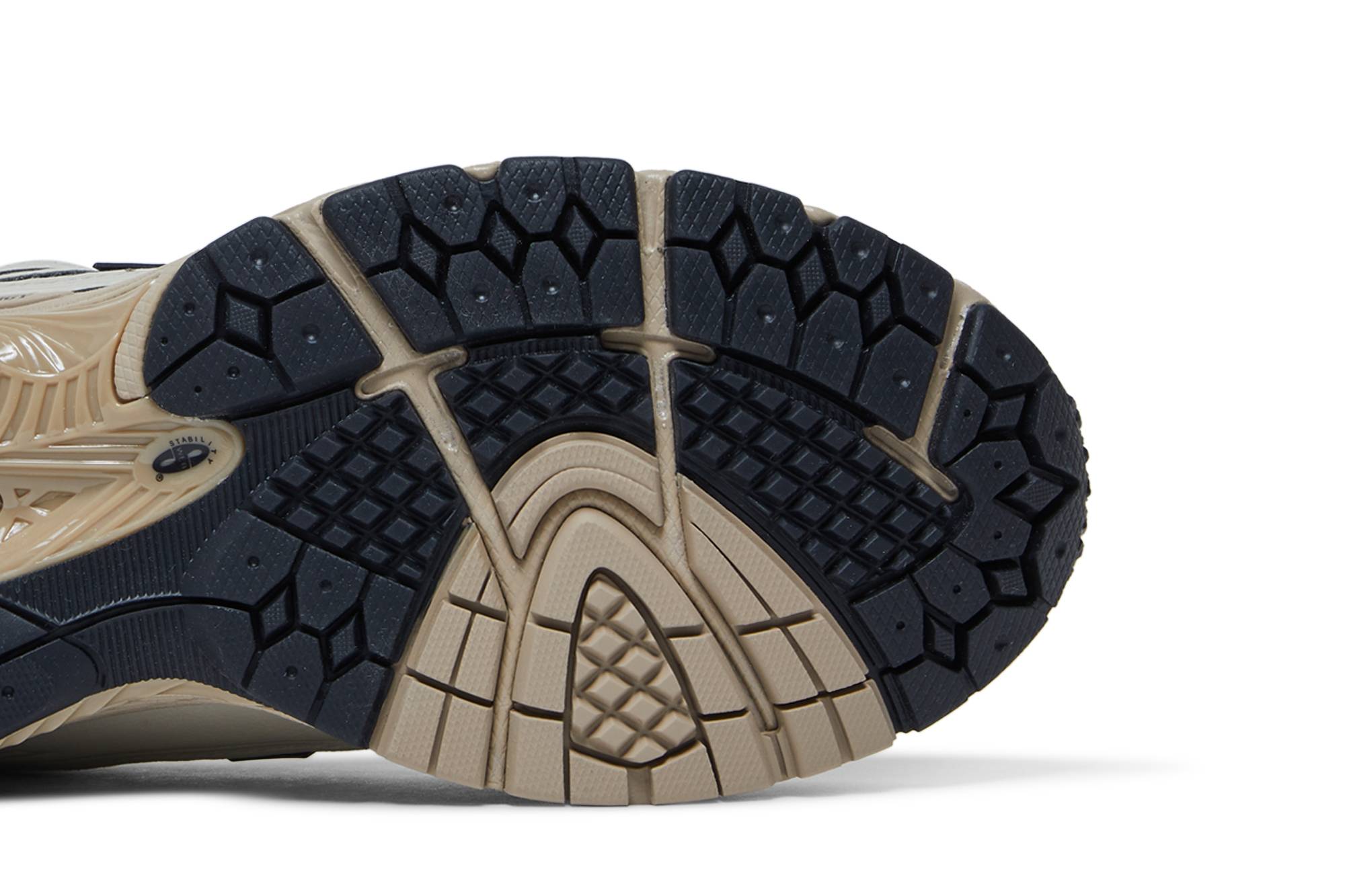 New Balance 1906R Blacktop Mindful Grey size? Exclusive M1906RSA Nicesnk