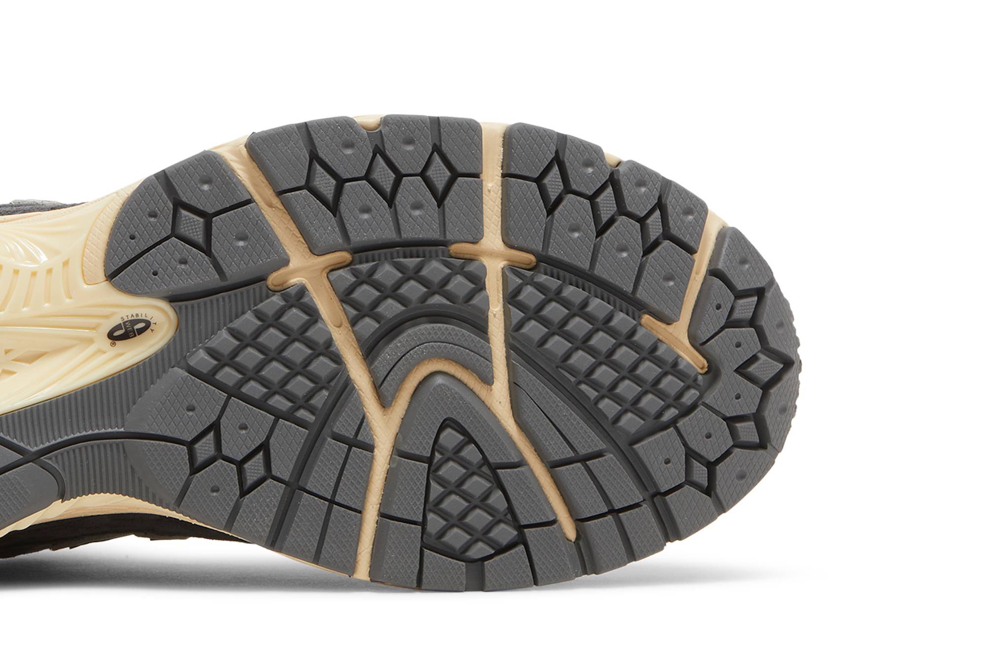 New Balance 2002R Black Dark Grey M2002RHO Nicesnk