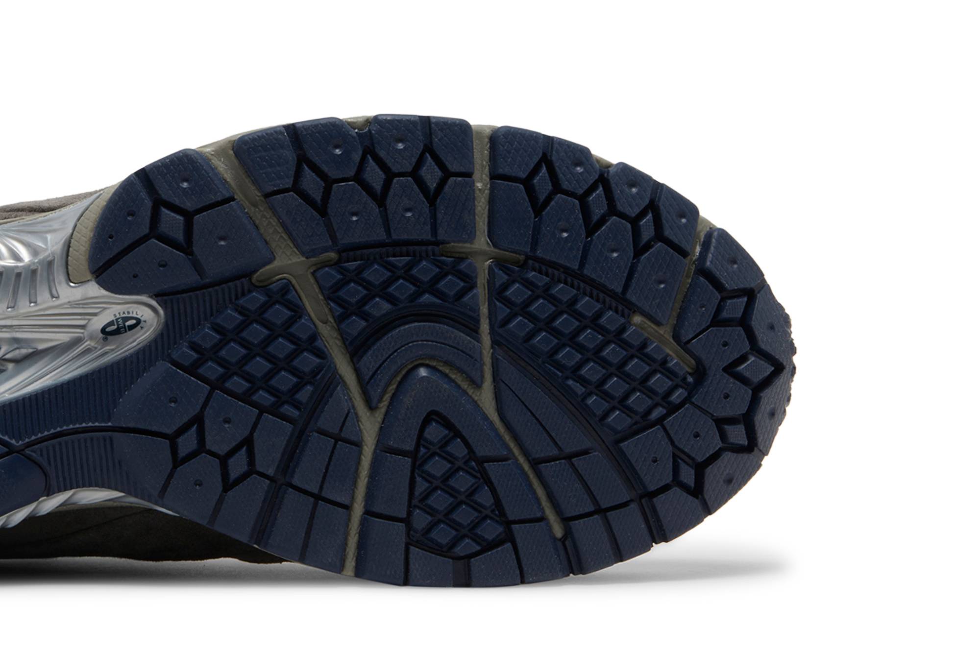 New Balance 2002R Gore-Tex ‘Castlerock’ M2002RXC