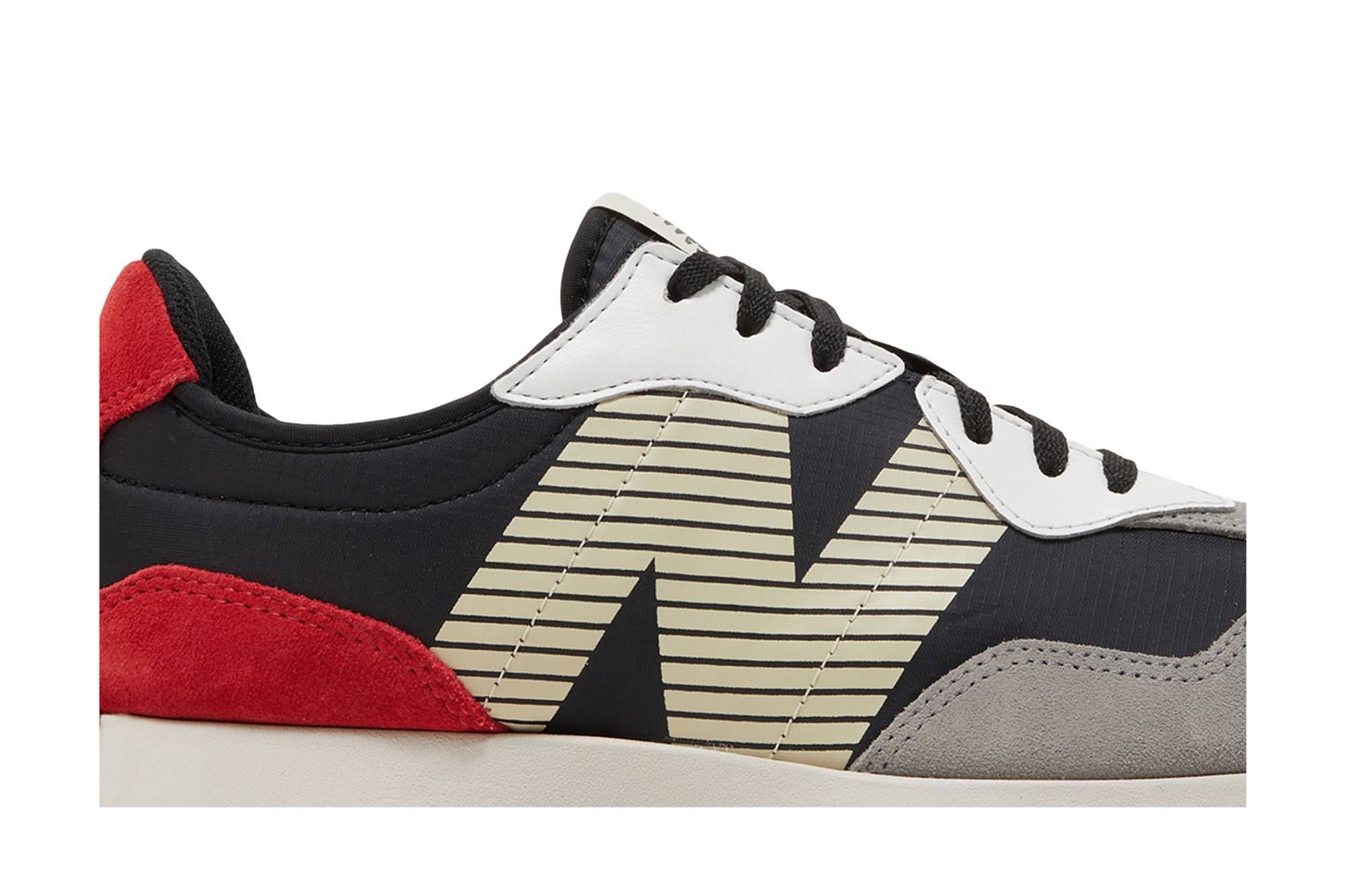 New Balance 327 ‘Black Team Red’ MS327CB