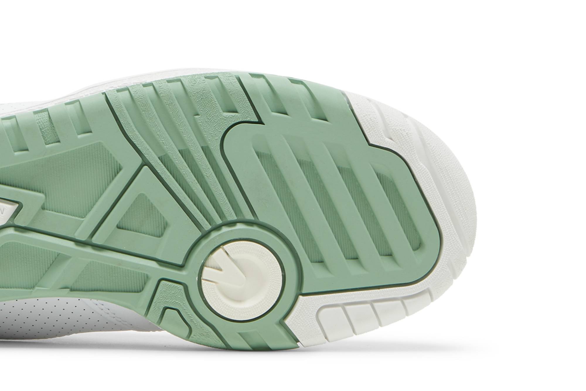 New Balance 550 ‘White Mint Green’ BB550FS1