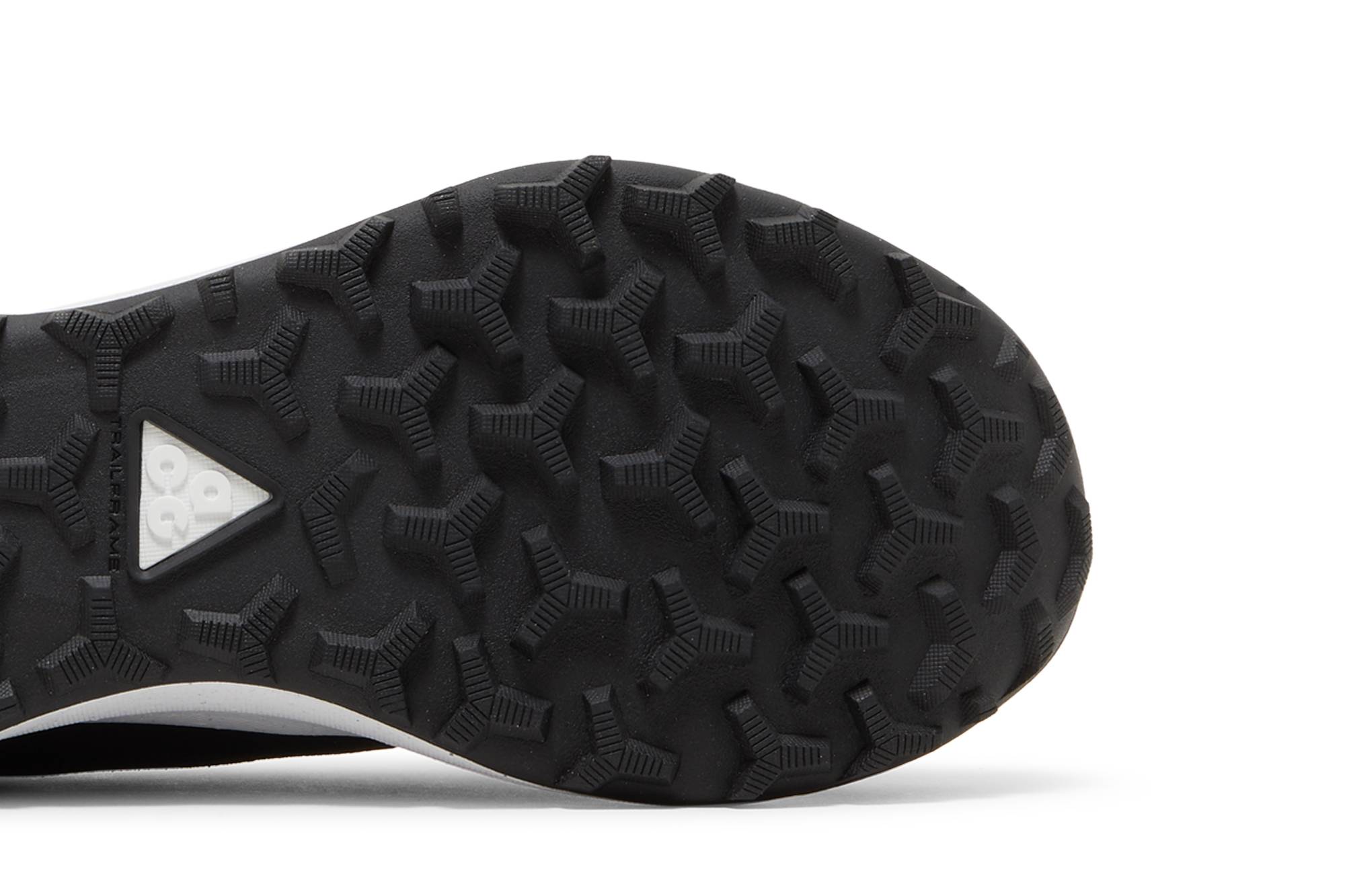 Nike ACG Lowcate ‘Black White’ DX2256-001