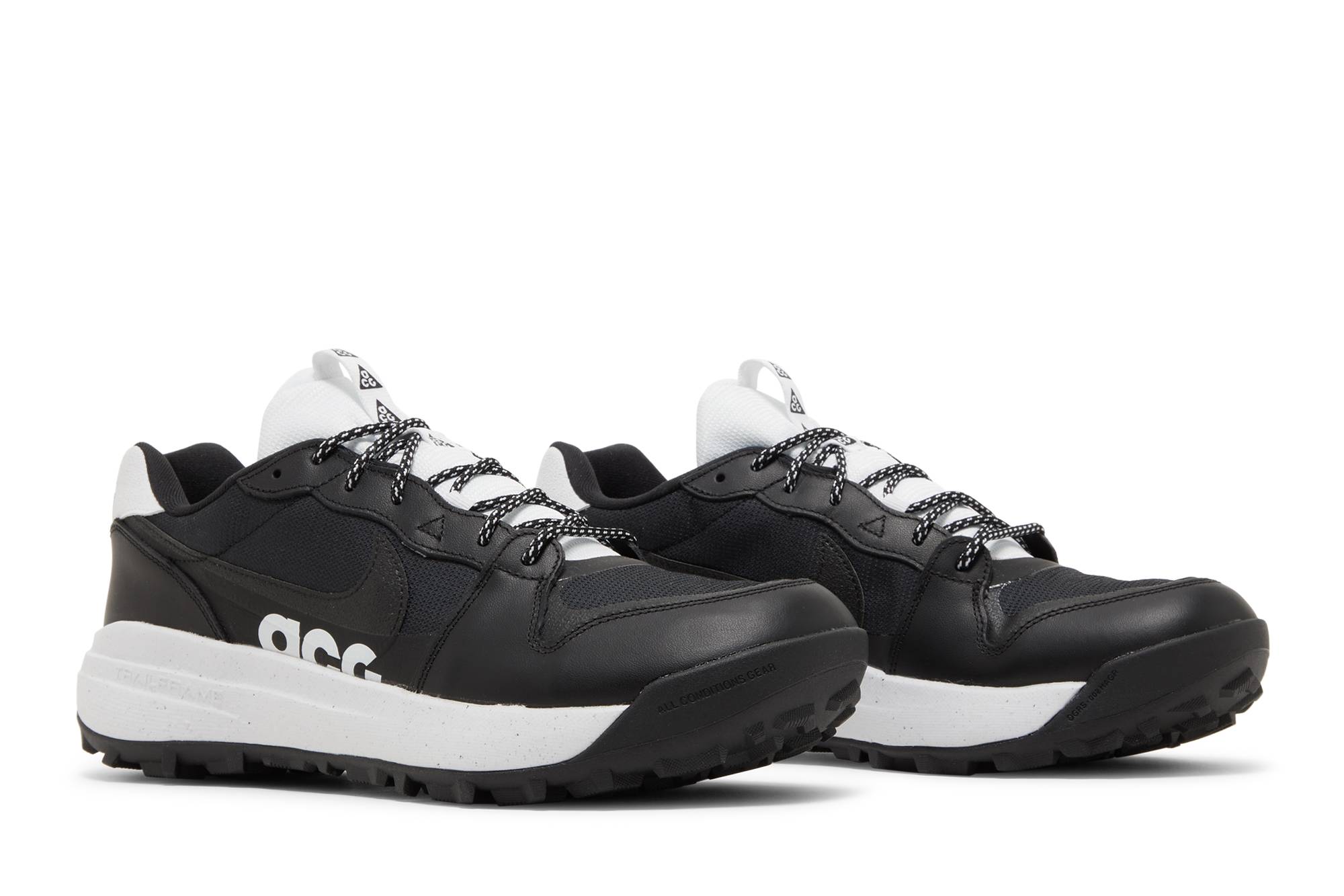 Nike ACG Lowcate ‘Black White’ DX2256-001