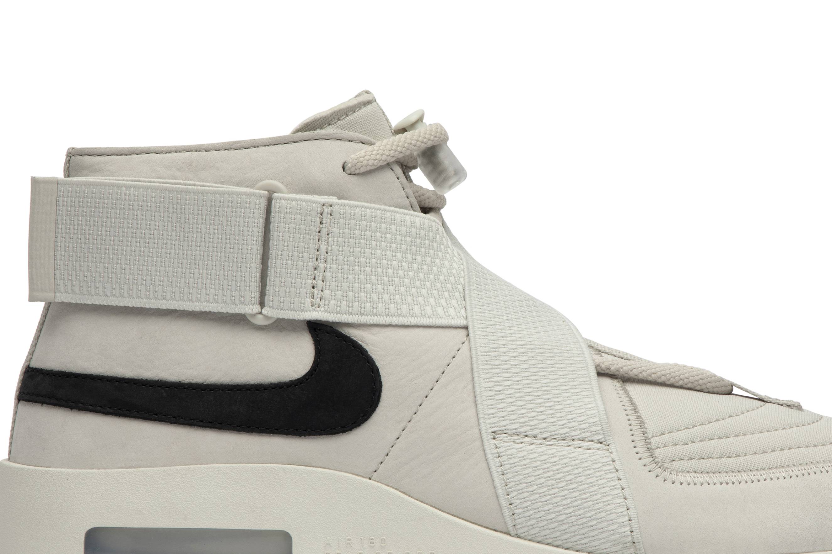 Nike Air Fear of God Raid ‘Light Bone’ AT8087-001