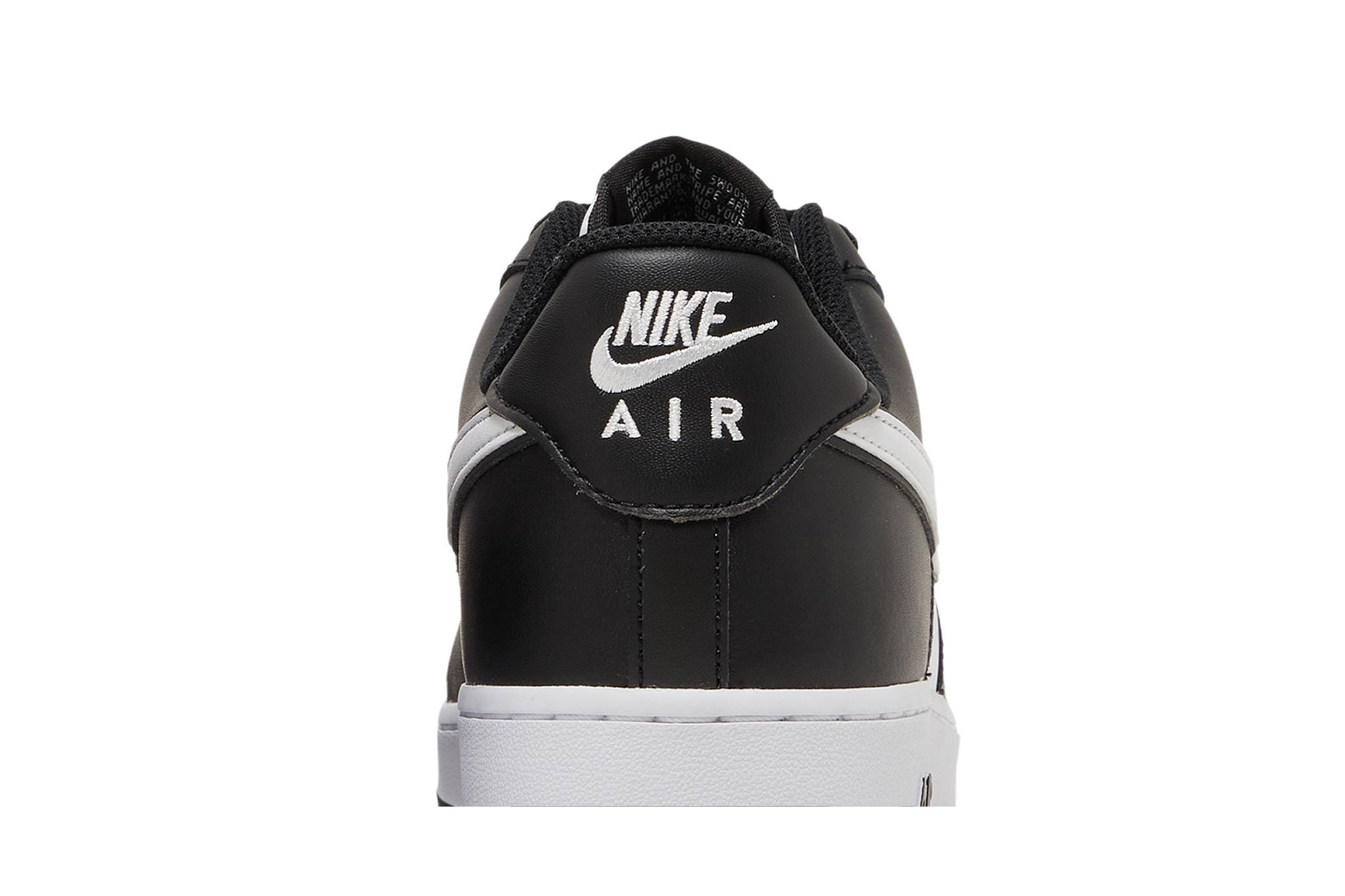 Nike Air Force 1 ’07 ‘Panda’ DV0788-001