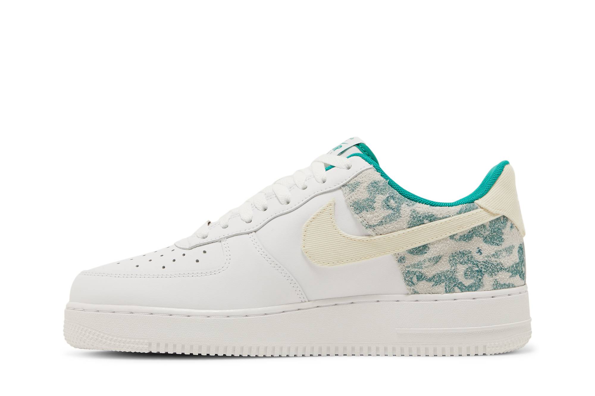 Nike Air Force 1 07 LV8 Neptune Green Camo DX3365-100 Nicesnk
