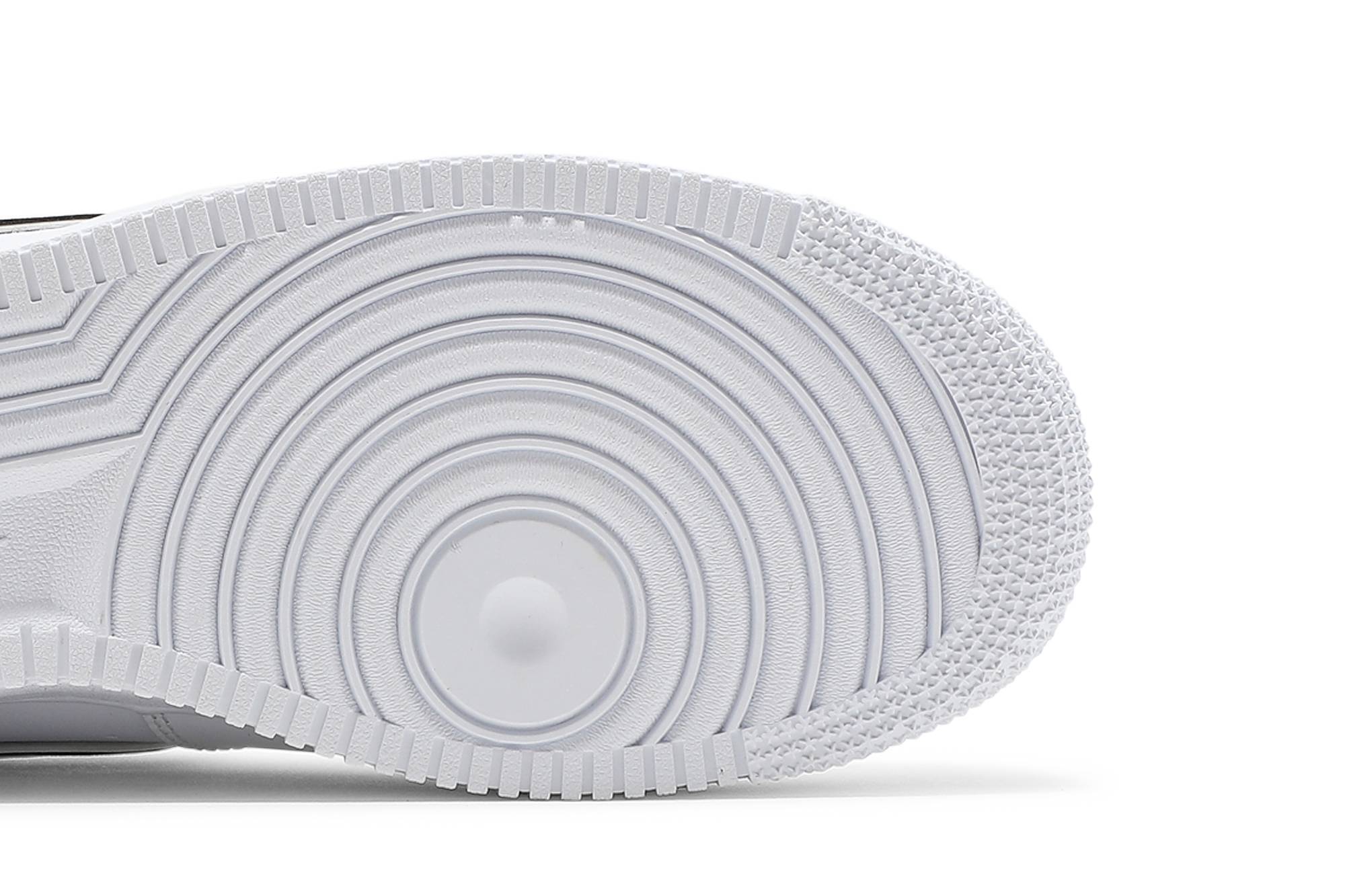 Nike Air Force 1 ’07 LV8 ‘White Metallic Gold’ DA8481-100