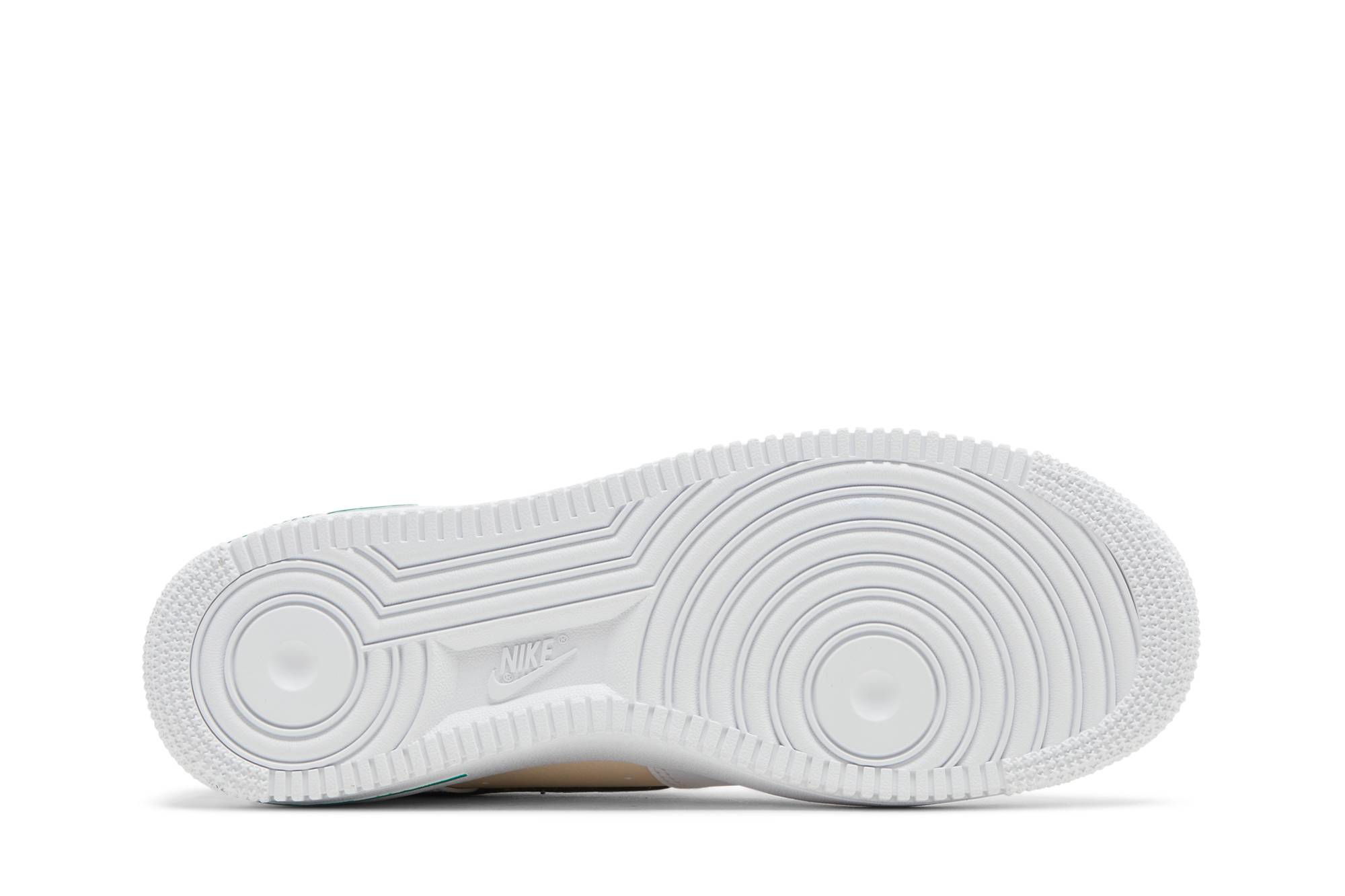 Nike Air Force 1 ’07 LV8 Low EMBz DM0109-100