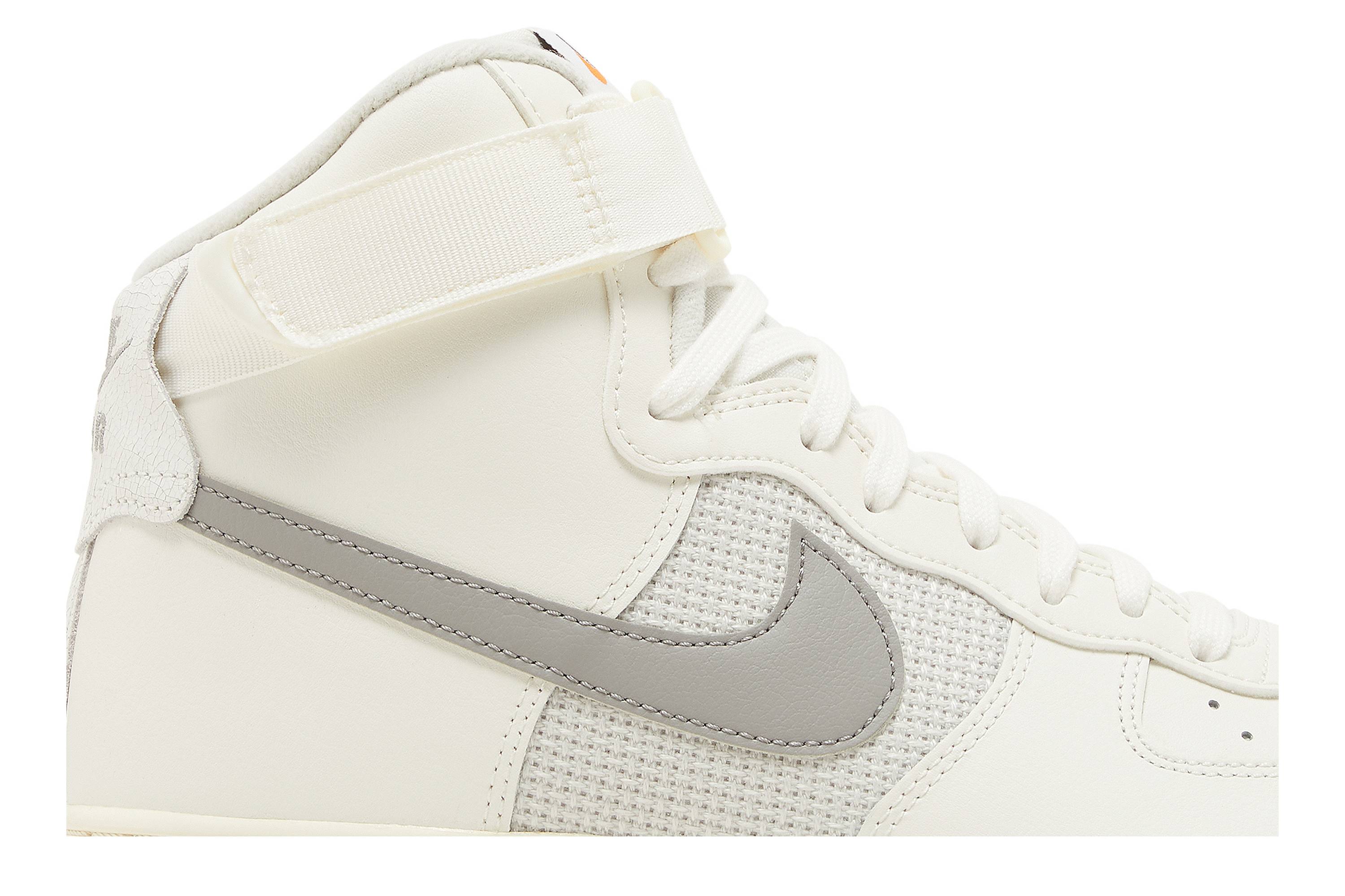 Nike Air Force 1 High Vintage ‘Sail’ DM0209-100