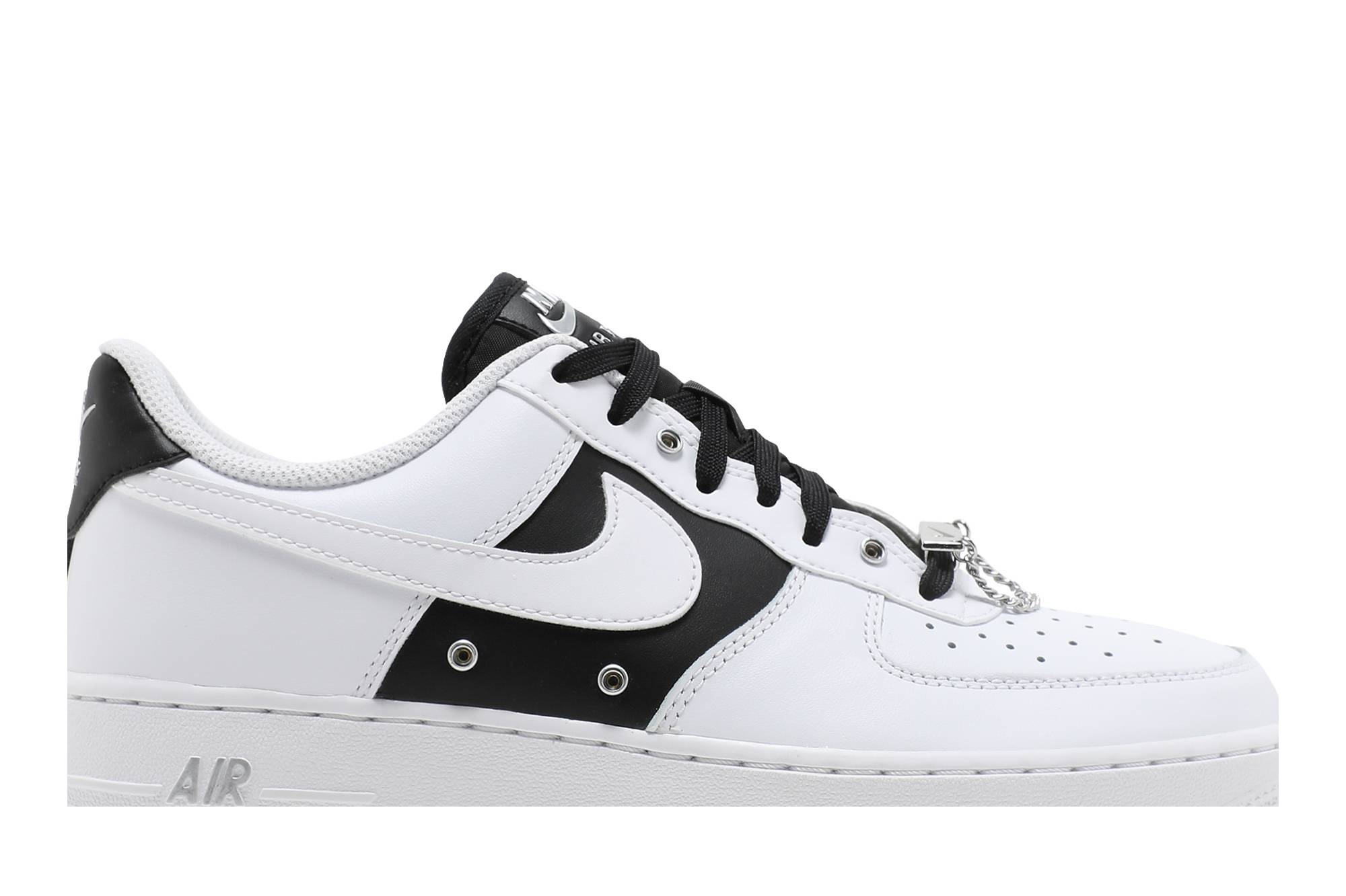 Nike Air Force 1 Low ’07 PRM Silver Chain DA8571-100