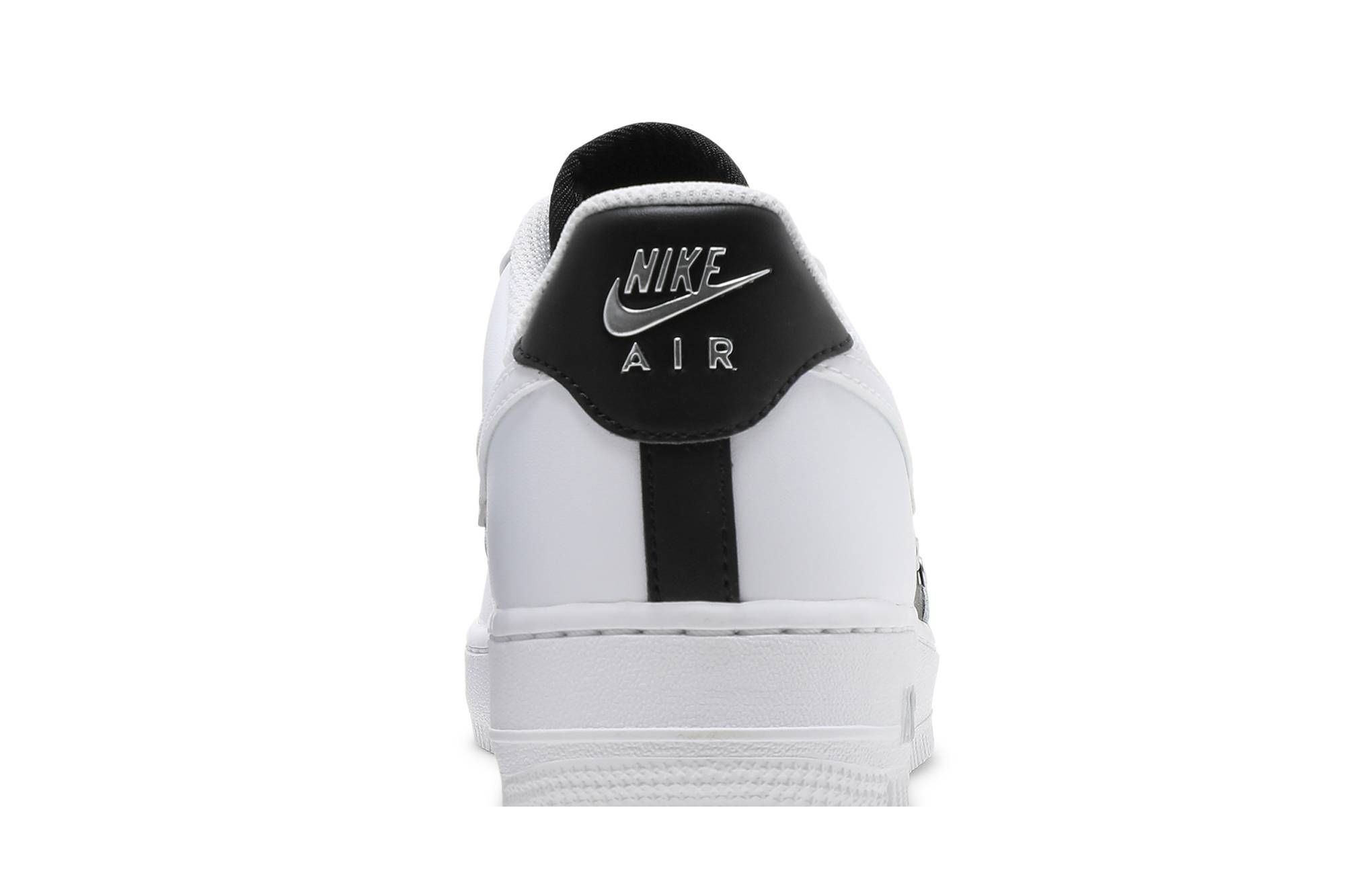 Nike Air Force 1 Low ’07 PRM Silver Chain DA8571-100