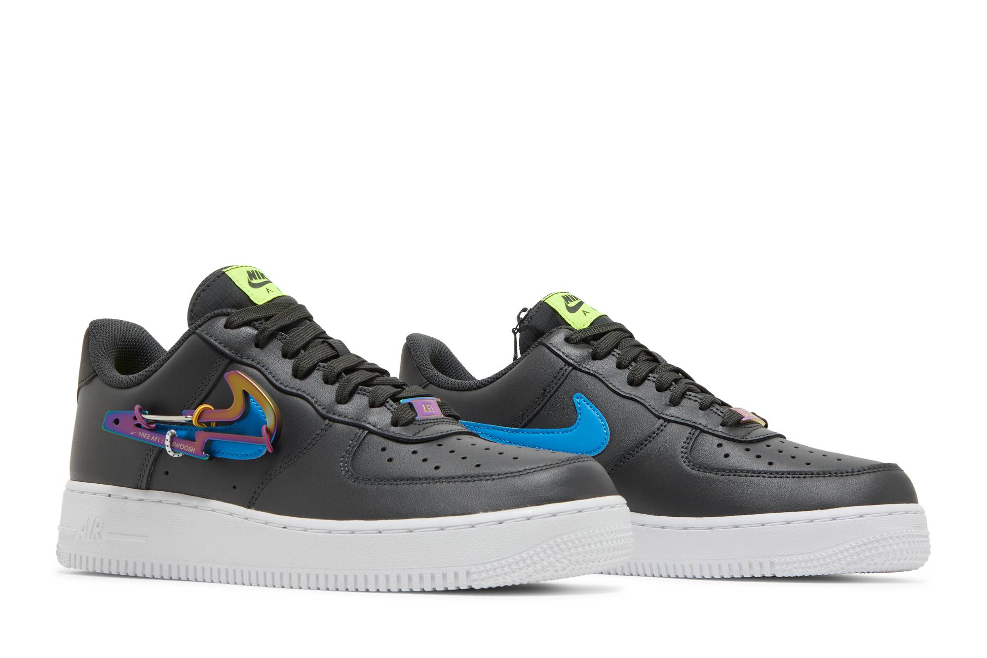 Nike Air Force 1 Low ‘Carabiner Swoosh’ DH7579-001