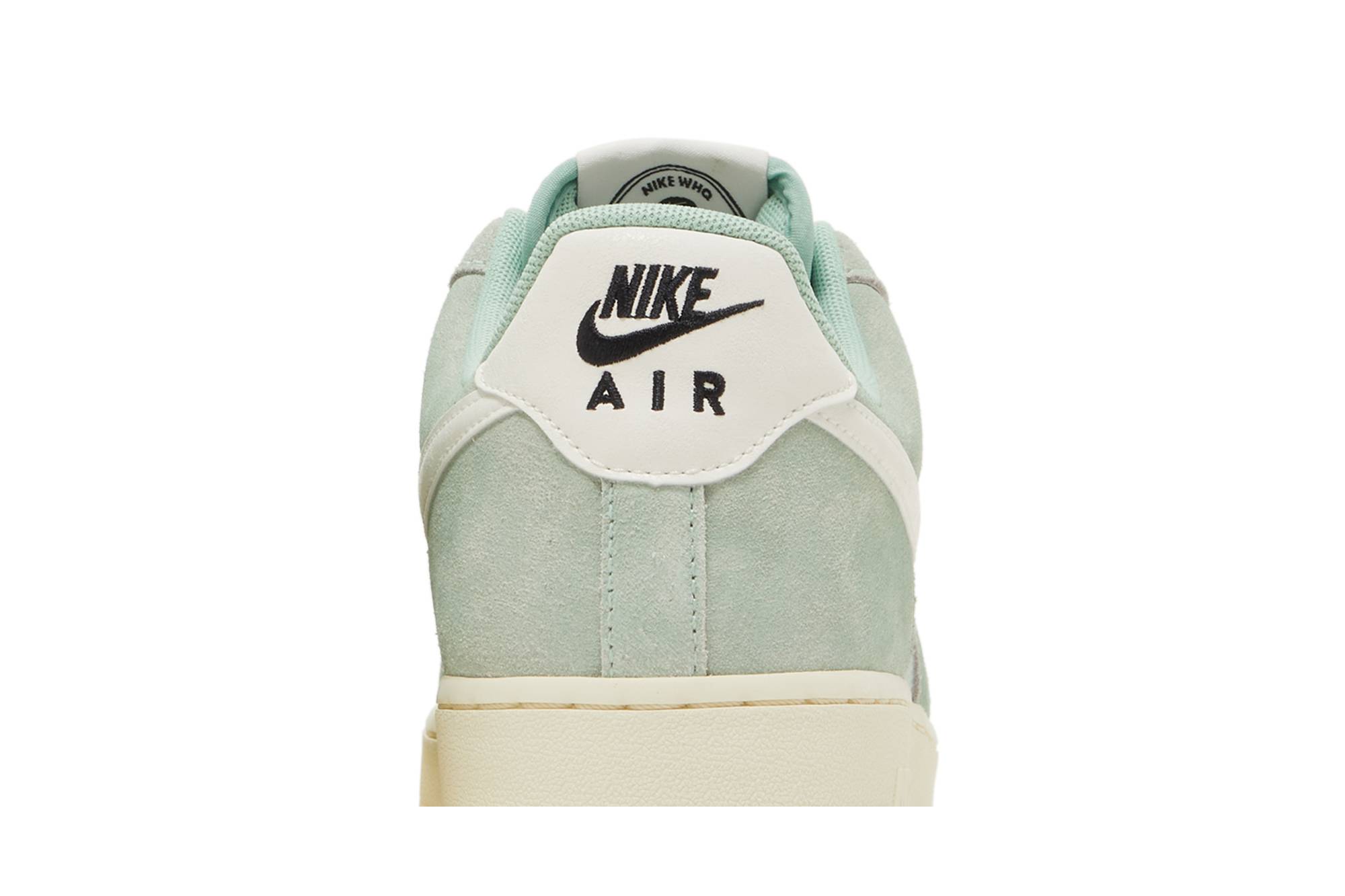 Nike Air Force 1 Low ‘Enamel Green’ DO9801-300