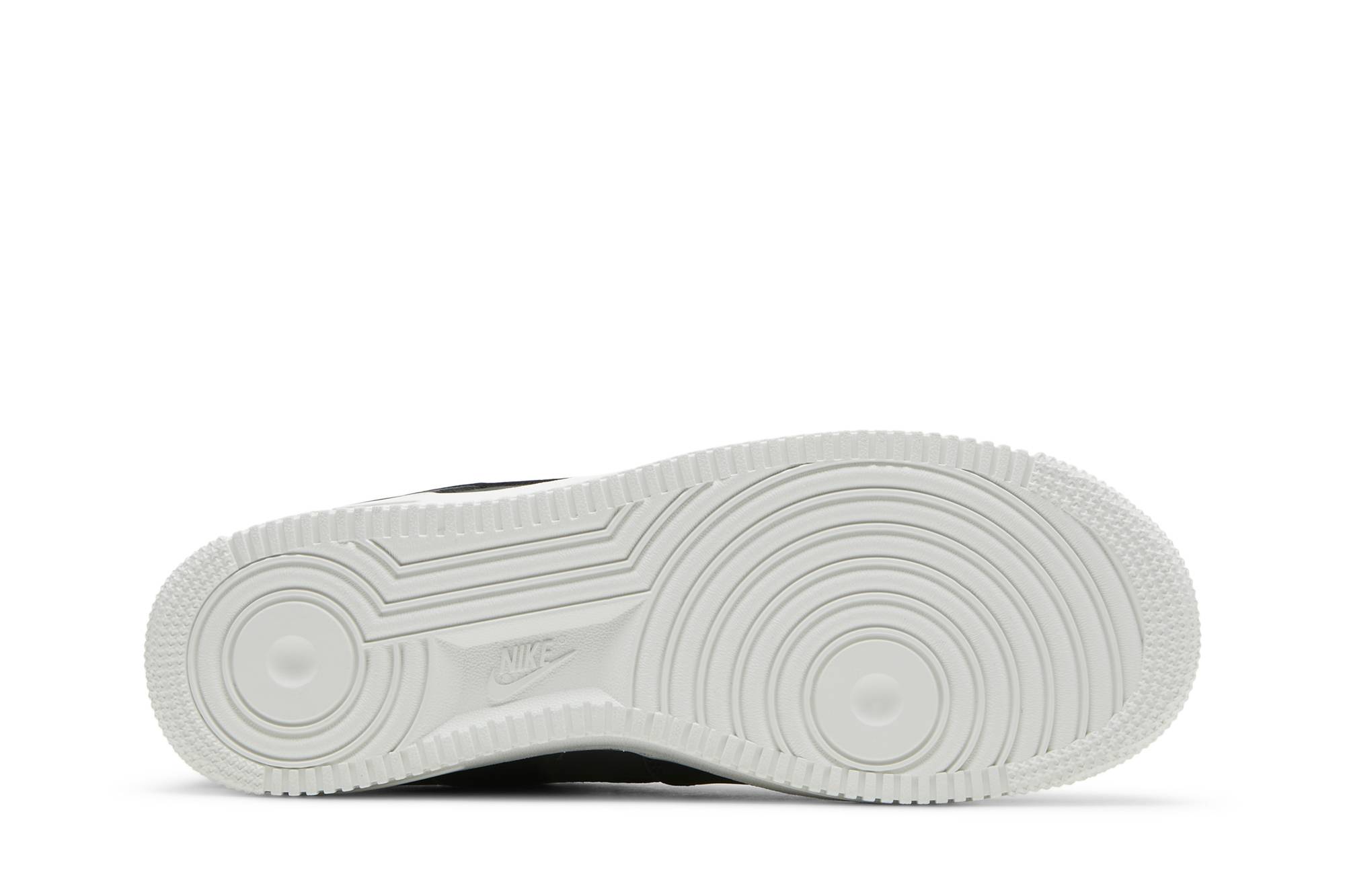 Nike Air Force 1 Low LX ‘Off-Noir’ DQ8571-001
