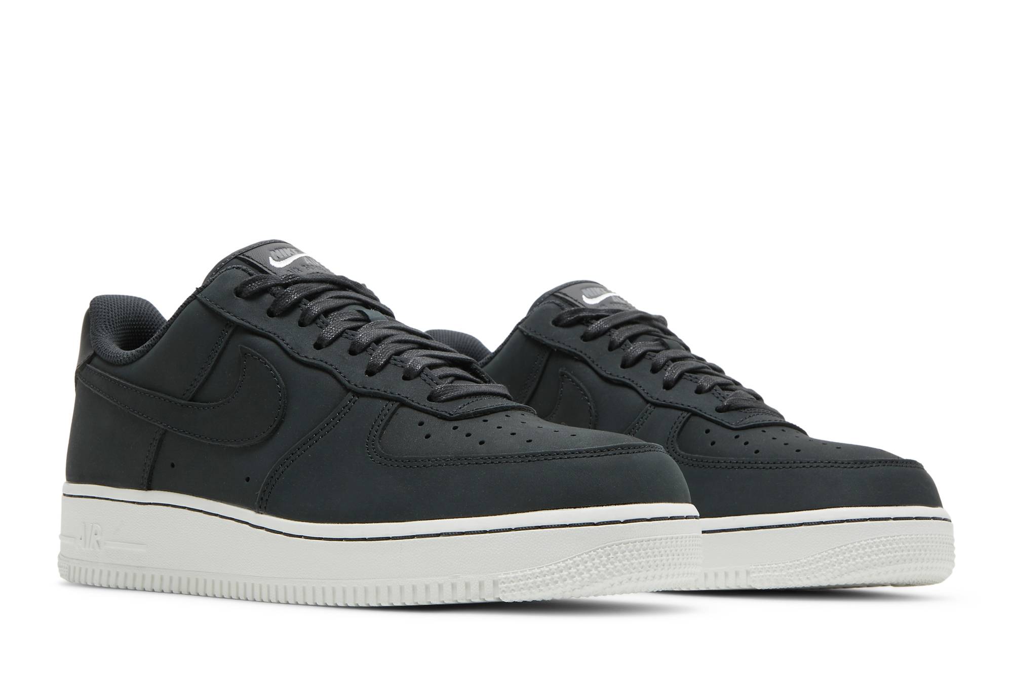Nike Air Force 1 Low LX ‘Off-Noir’ DQ8571-001