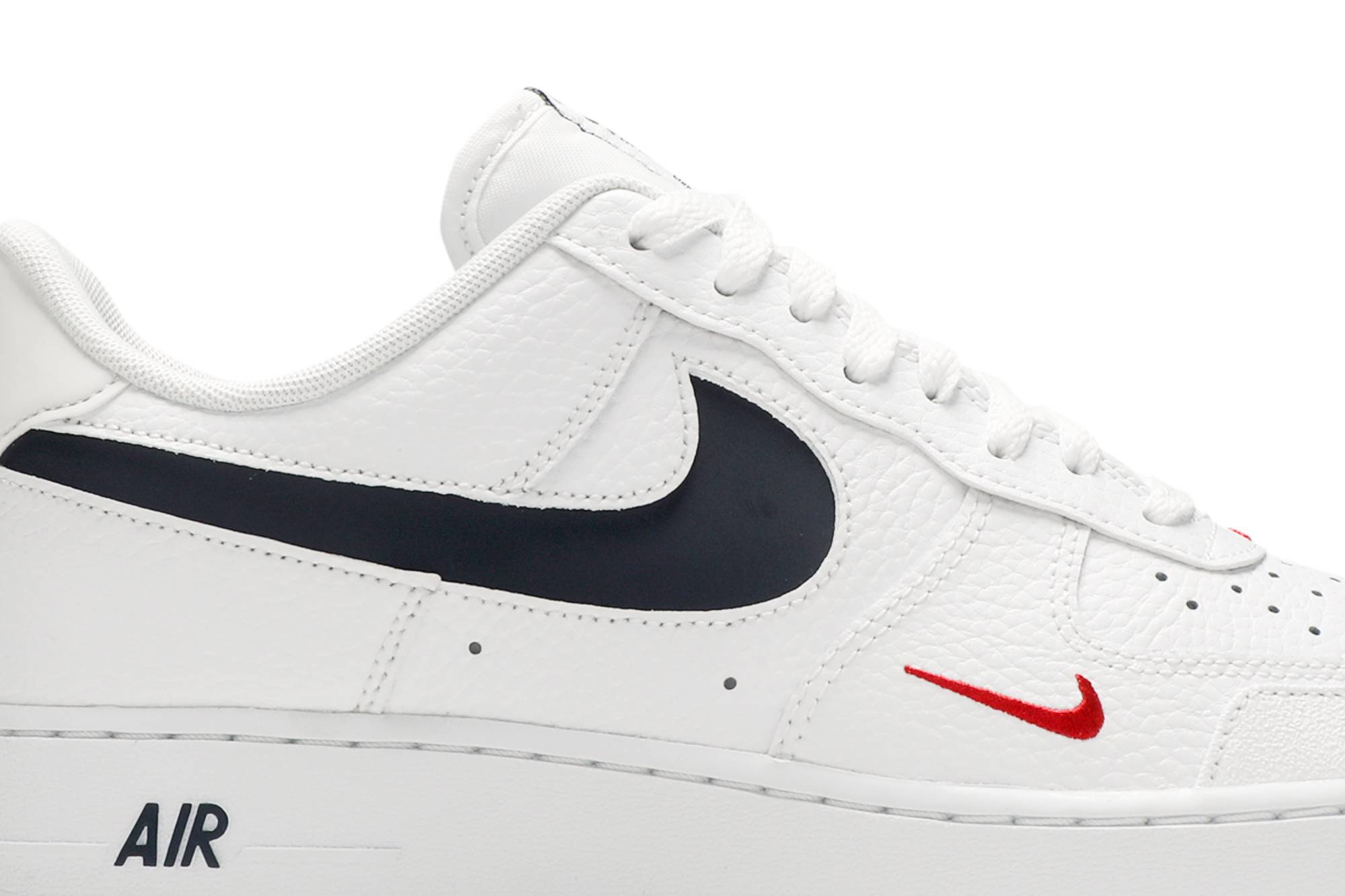 Nike Air Force 1 LV8 ‘Patriots’ DJ6887-100