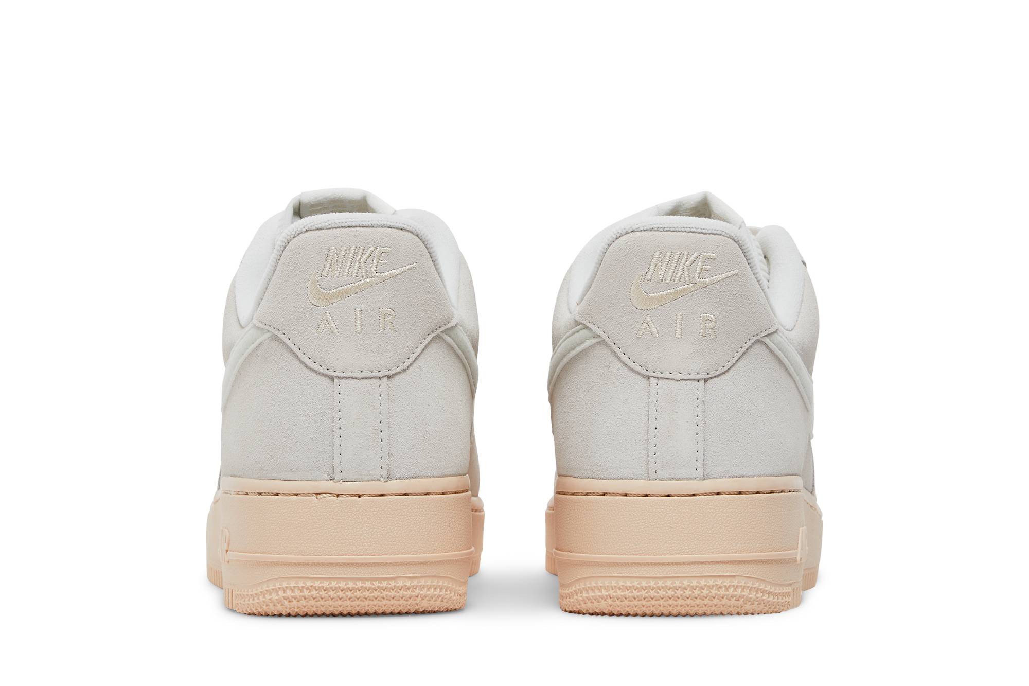Nike Air Force 1 Winter Premium ‘Summit White’ DO6730-100