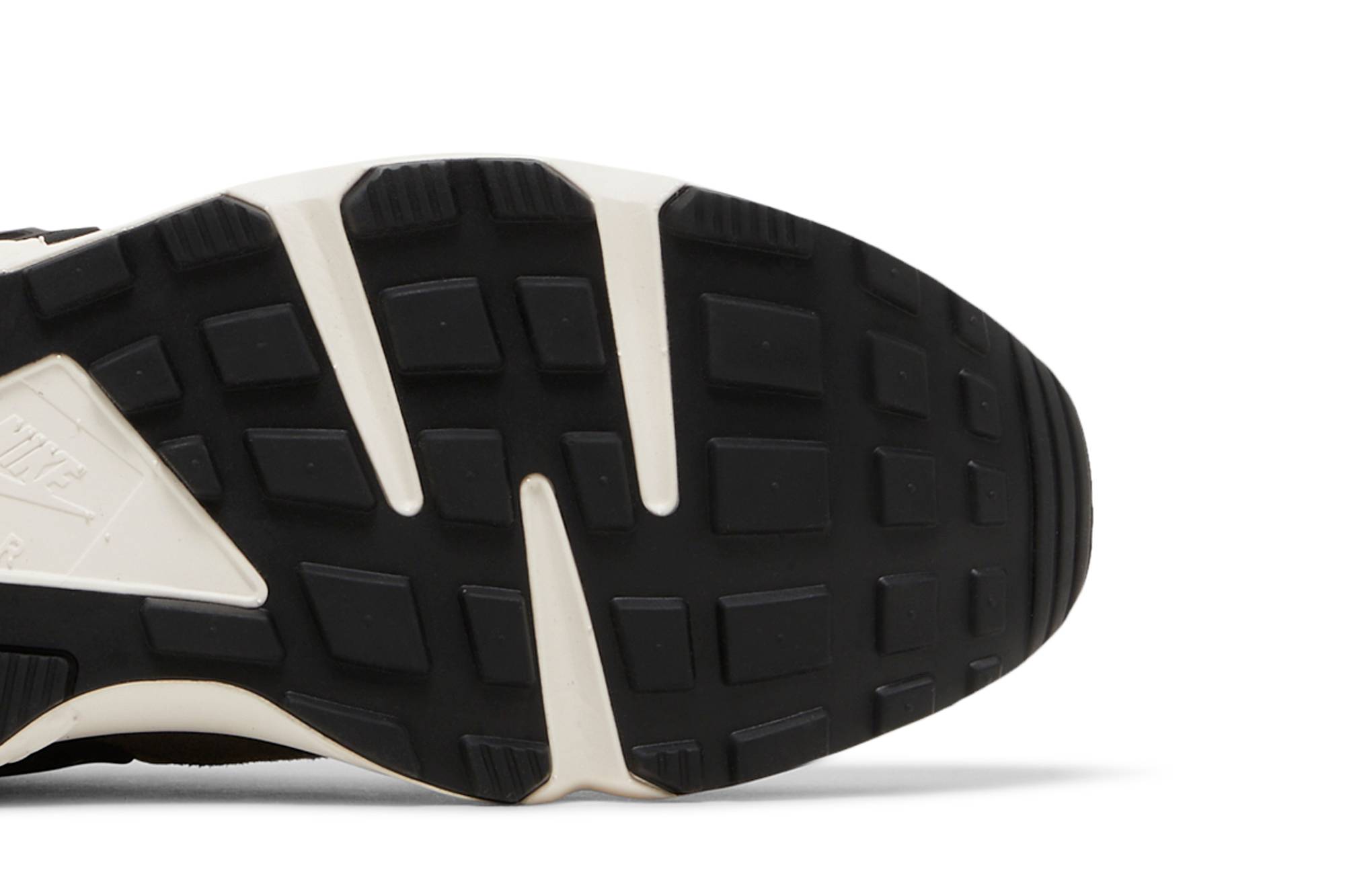 Nike Air Huarache Runner ‘Black Medium Ash’ DZ3306-003
