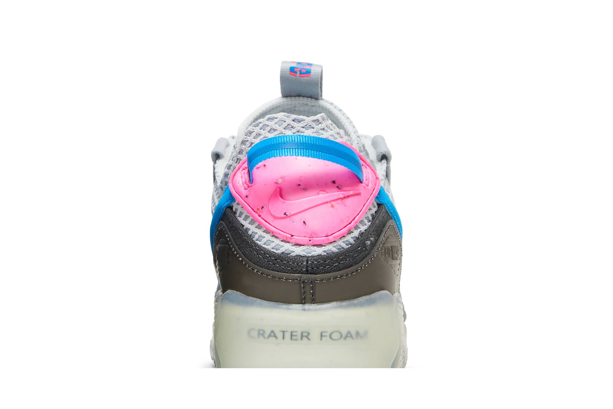 Nike Air Max 90 Terrascape ‘Bubble Gum’ DM0033-004