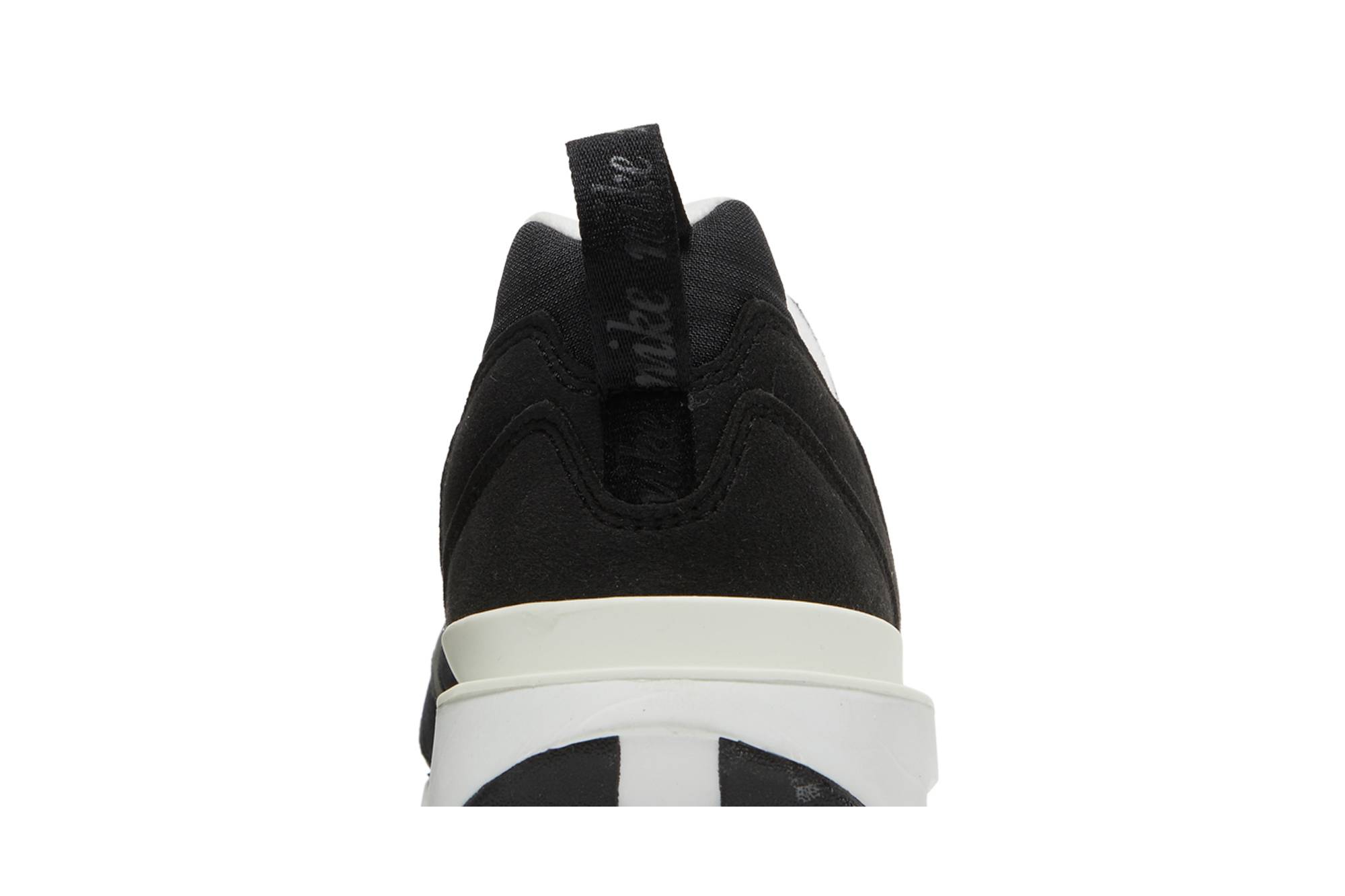 Nike Air Max Dawn ‘Black White’ DJ3624-001