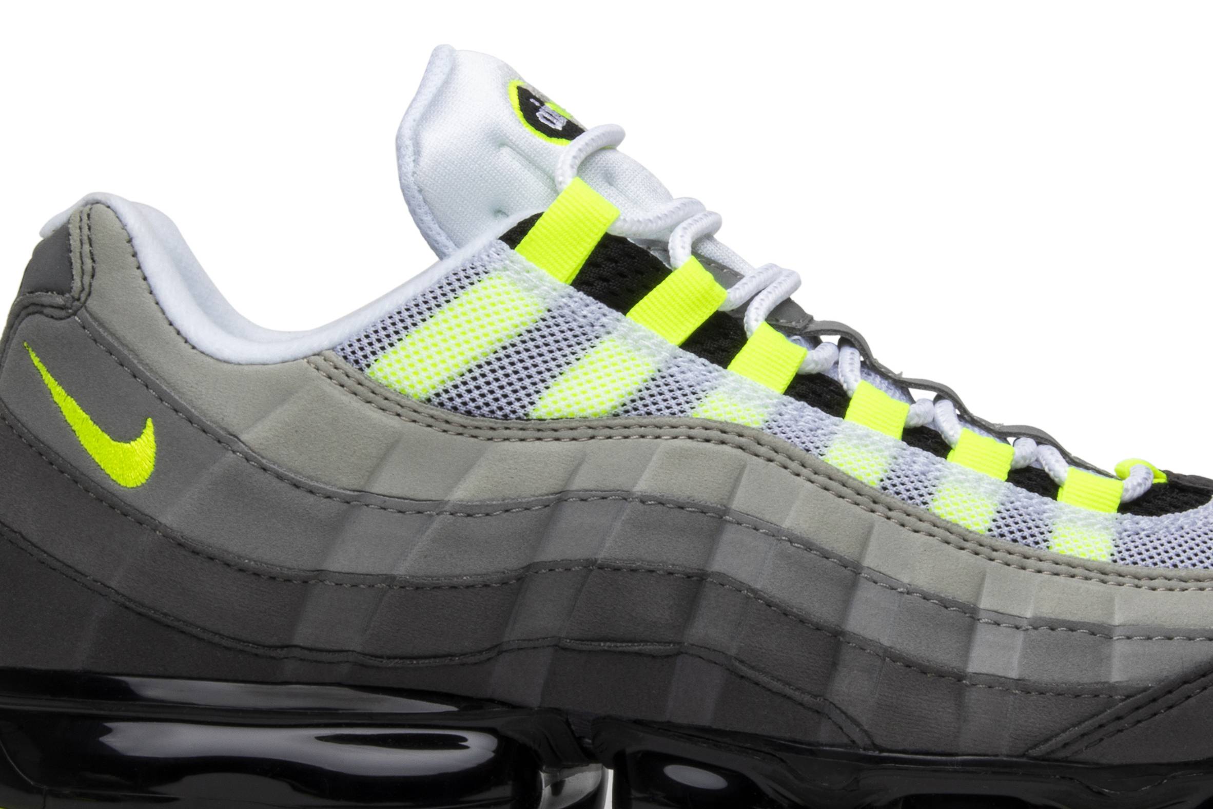 Nike Air VaporMax 95 ‘Neon’ AJ7292-001