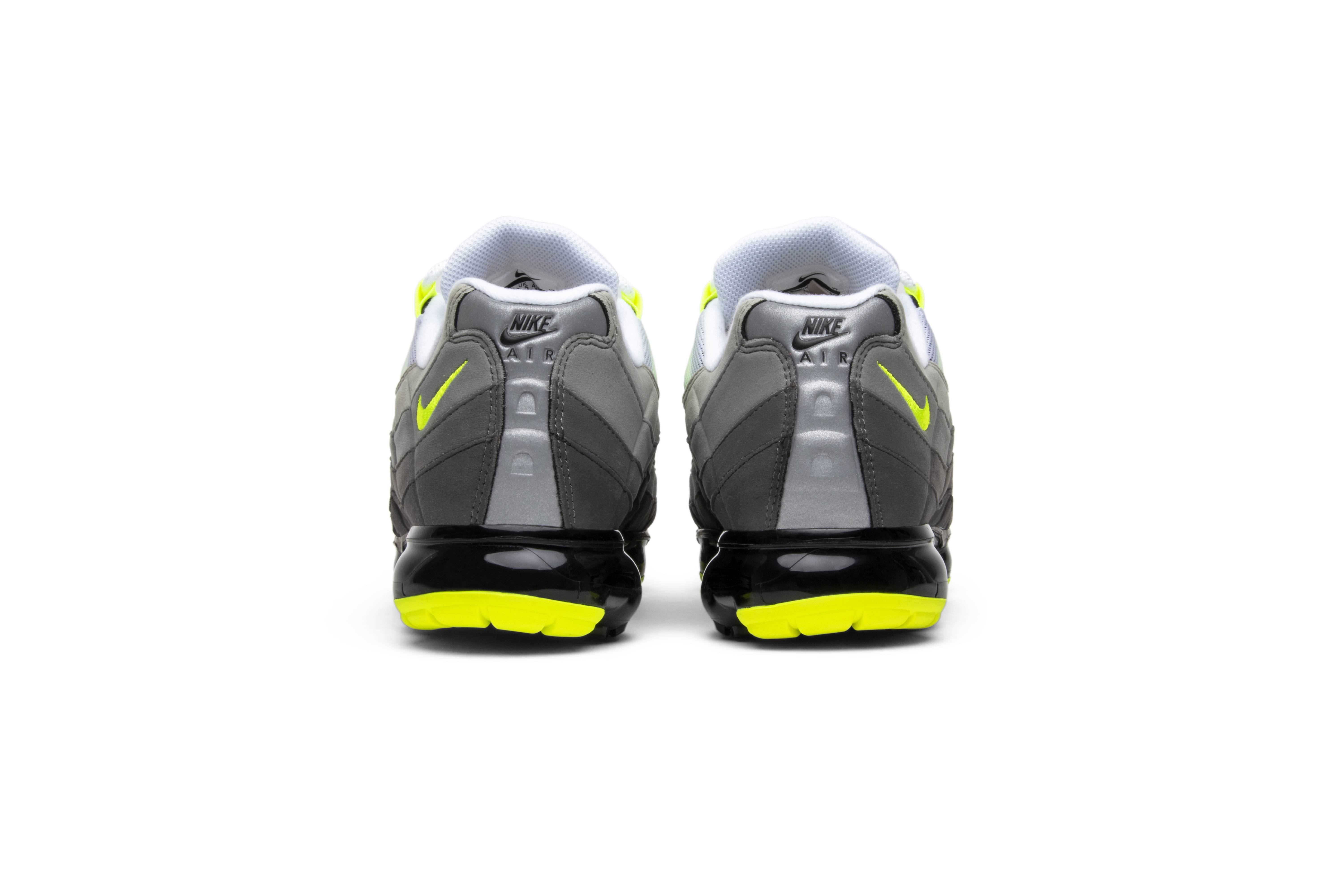 Nike Air VaporMax 95 ‘Neon’ AJ7292-001