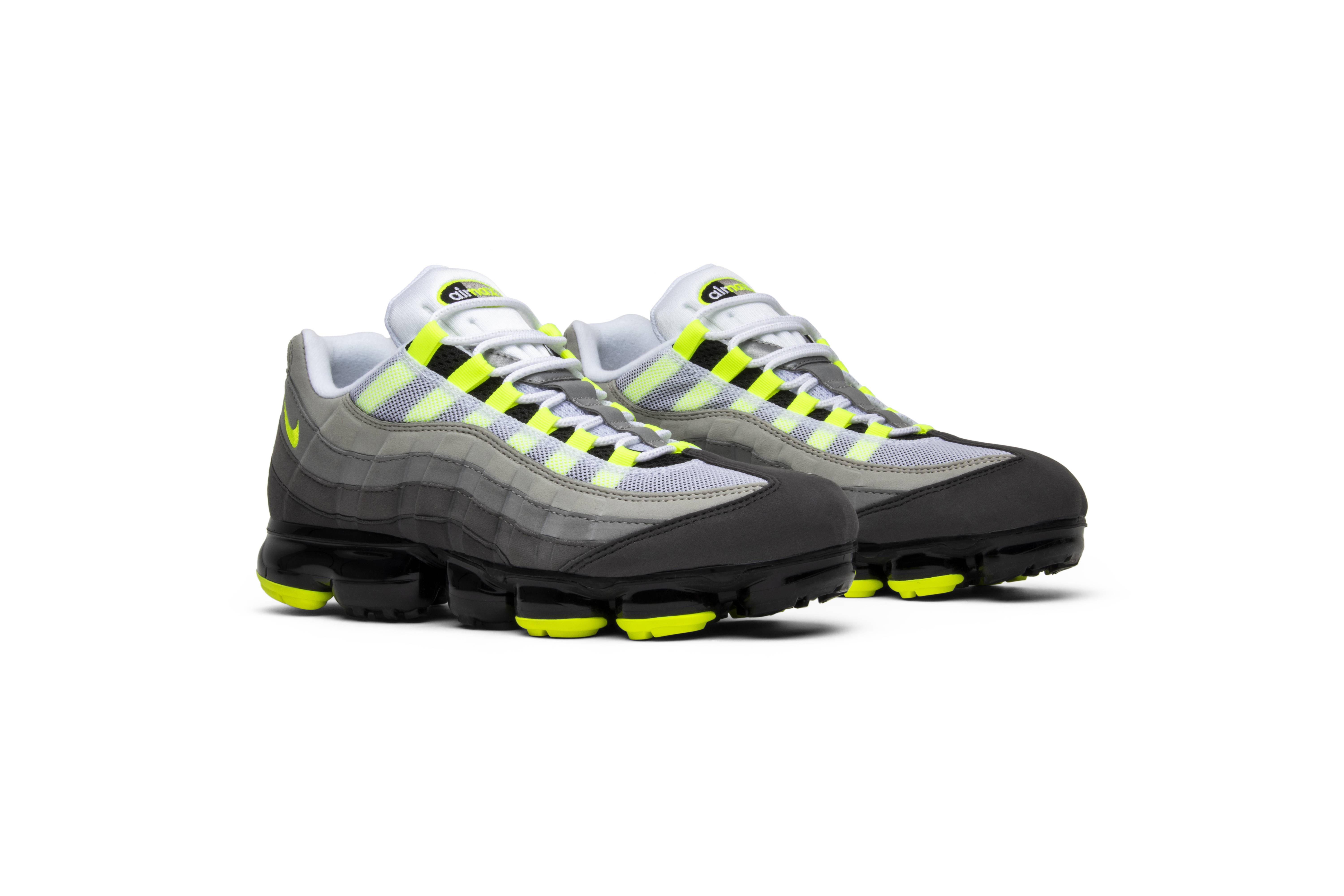 Nike Air VaporMax 95 ‘Neon’ AJ7292-001