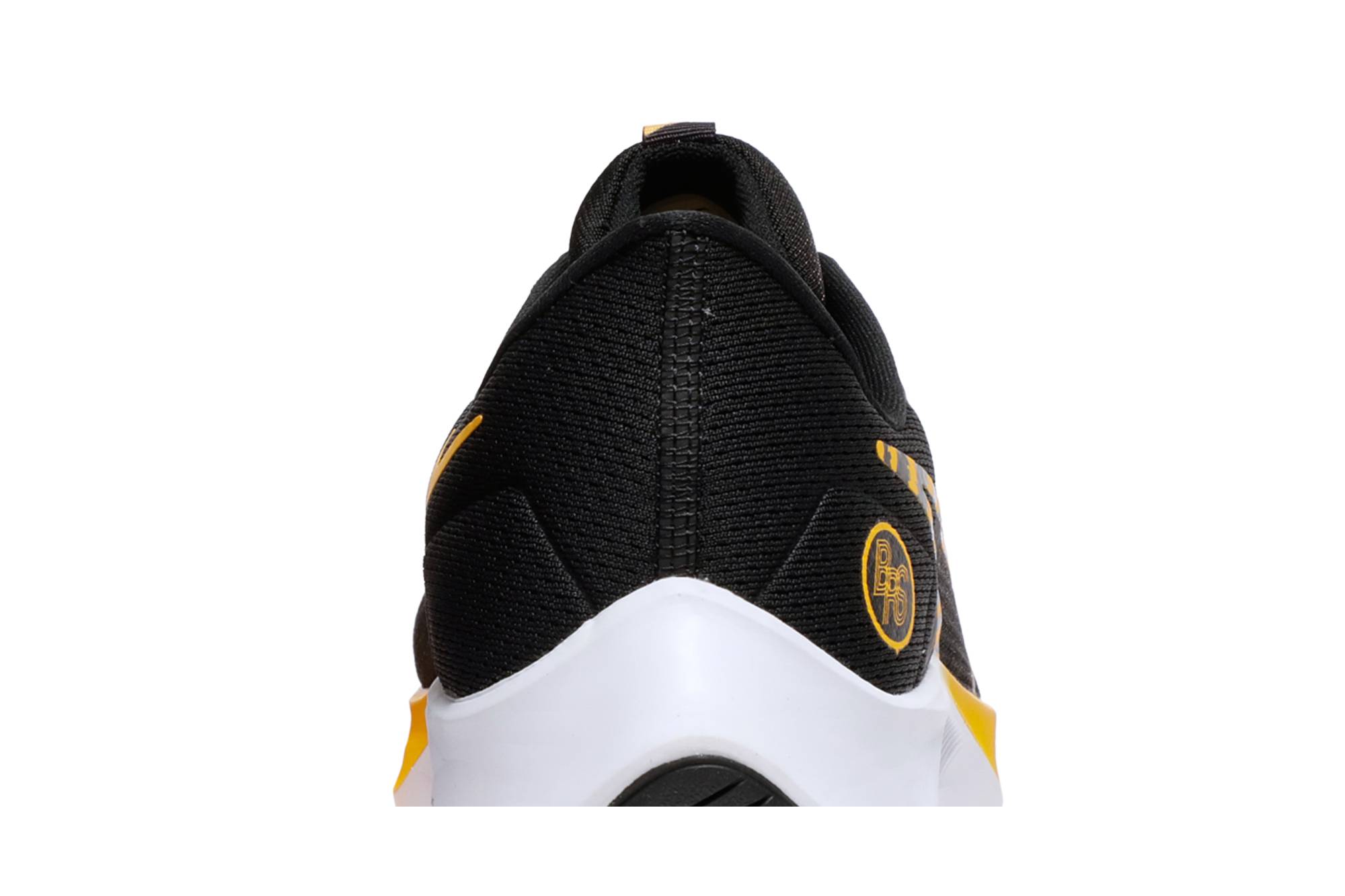 Nike Air Zoom Pegasus 38 ‘Black University Gold’ DM7602-001