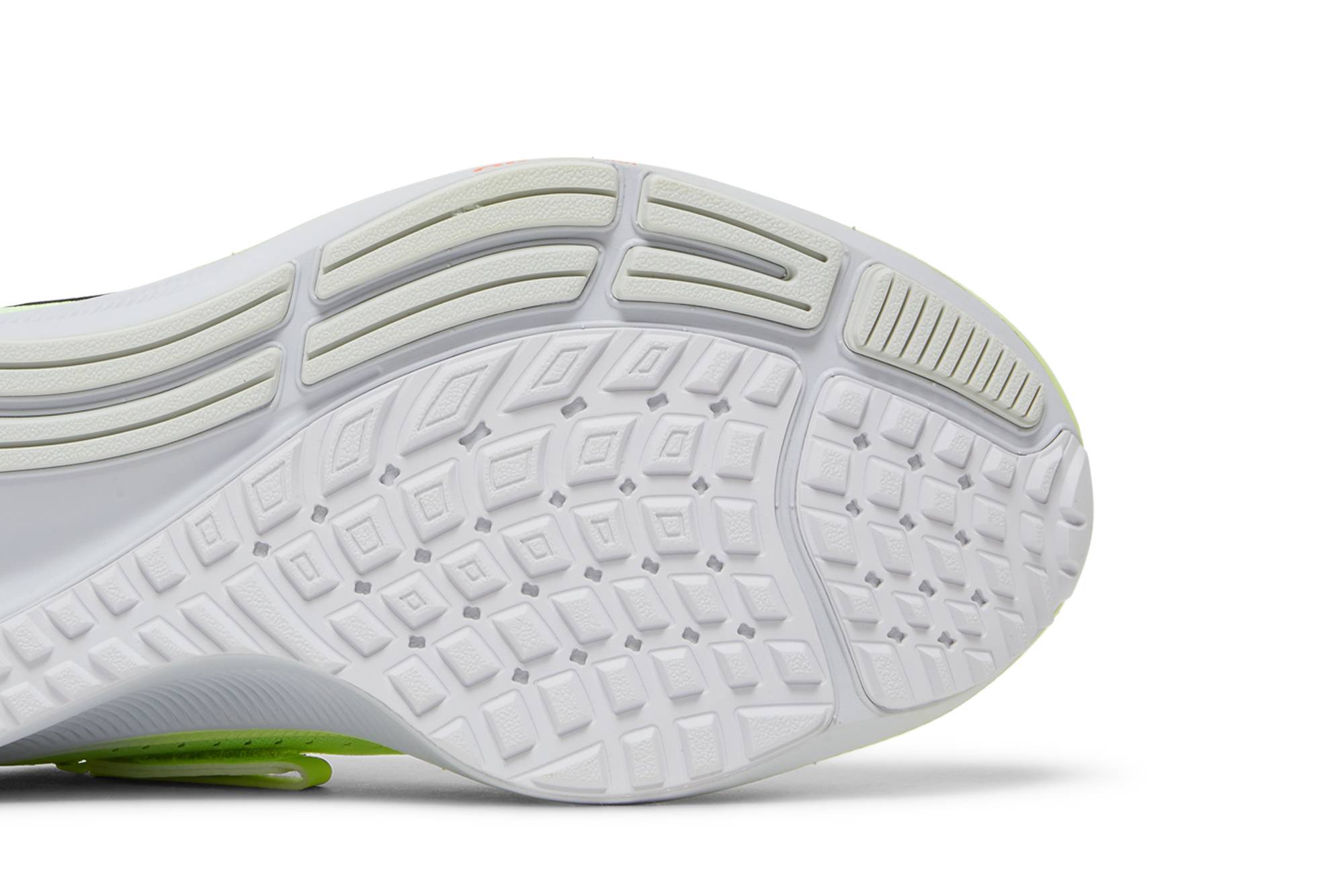 Nike Air Zoom Pegasus 38 FlyEase Extra Wide Barely Volt DA6678-700 Nicesnk