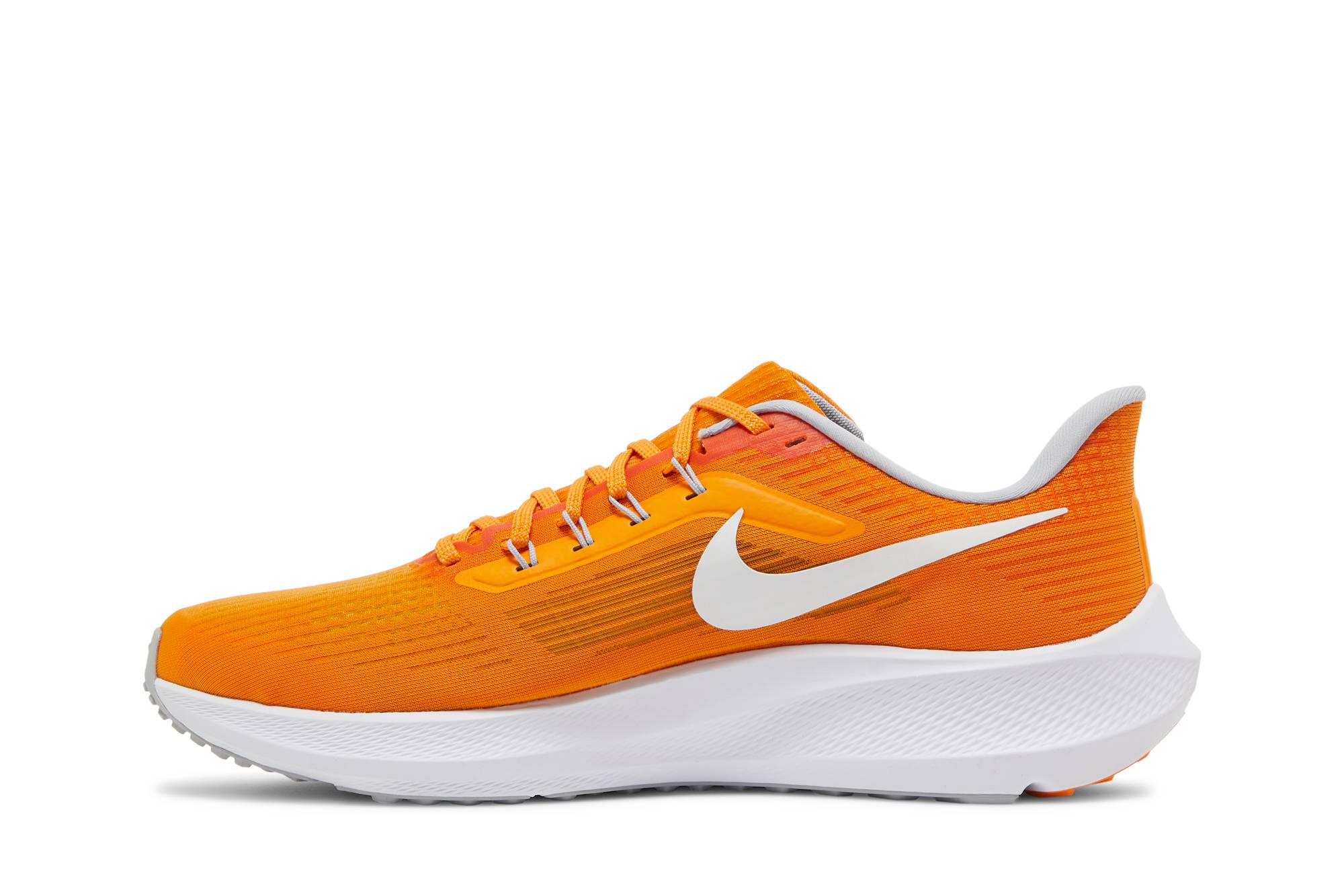 Nike Air Zoom Pegasus 39 ‘Tennessee’ DR1975-800