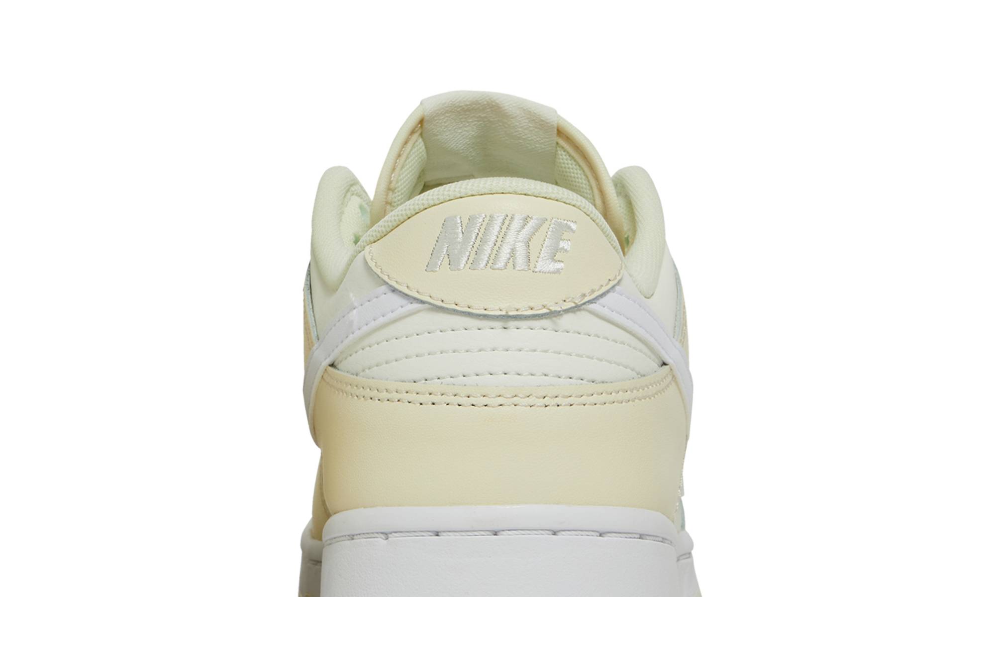 Nike Dunk Low ‘Coconut Milk’ DJ6188-100