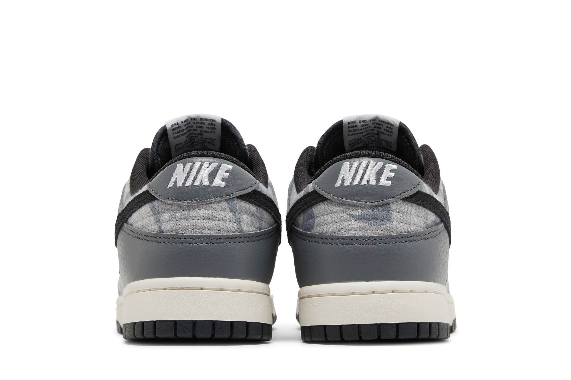 Nike Dunk Low ‘Copy Paste’ DQ5015-063