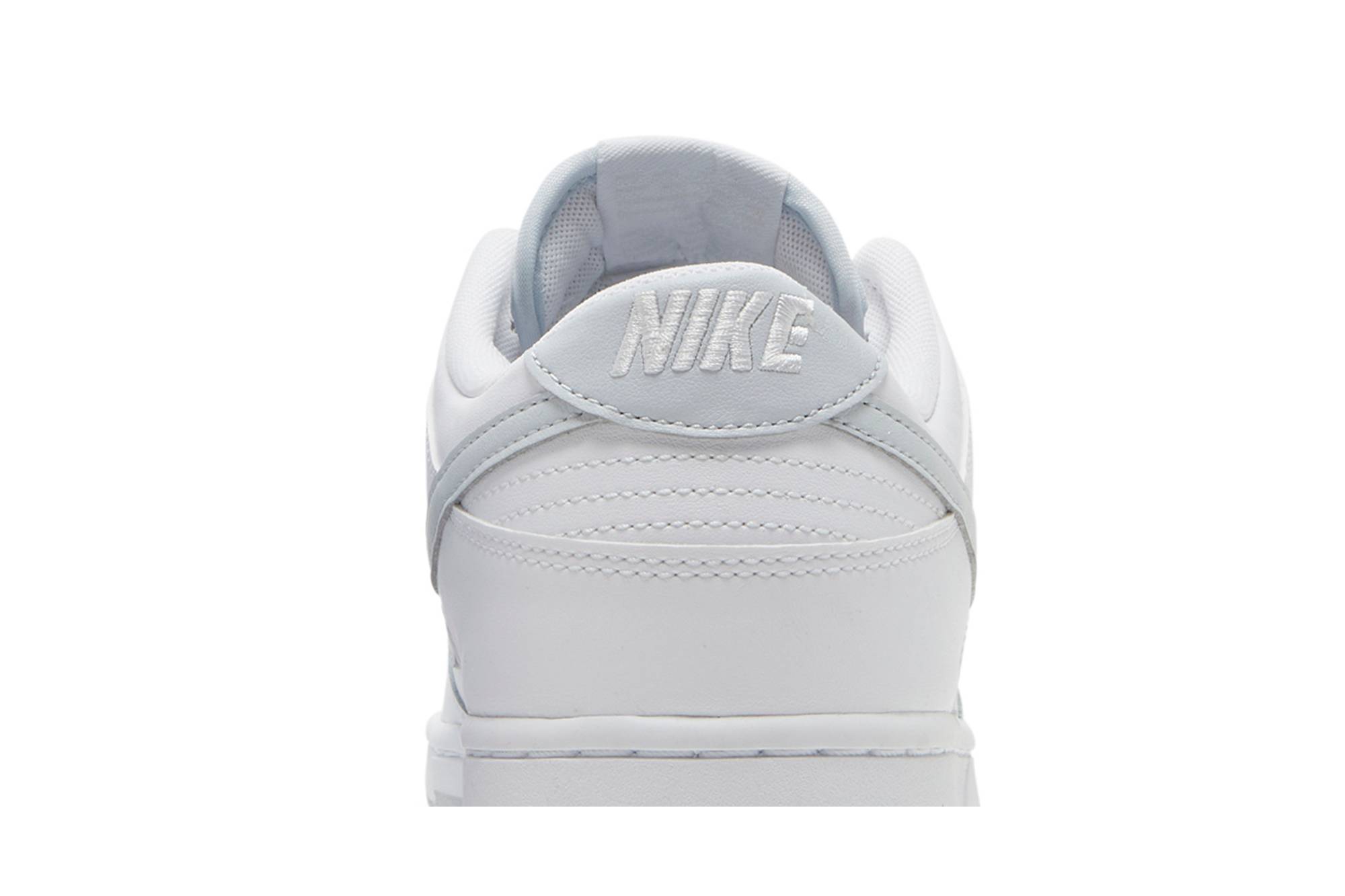 Nike Dunk Low ‘Pure Platinum’ DV0831-101