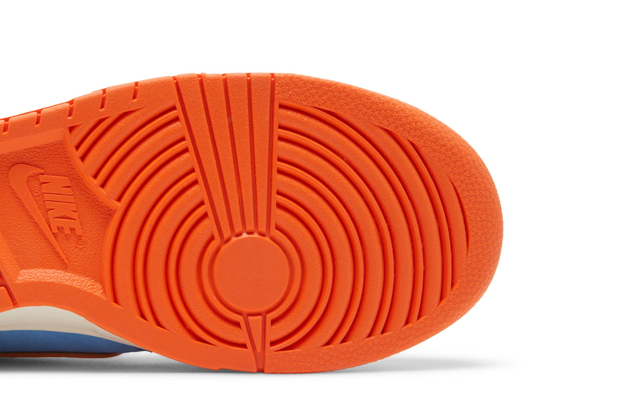 Nike Dunk Low Scrap Knicks DM0128-100 Nicesnk