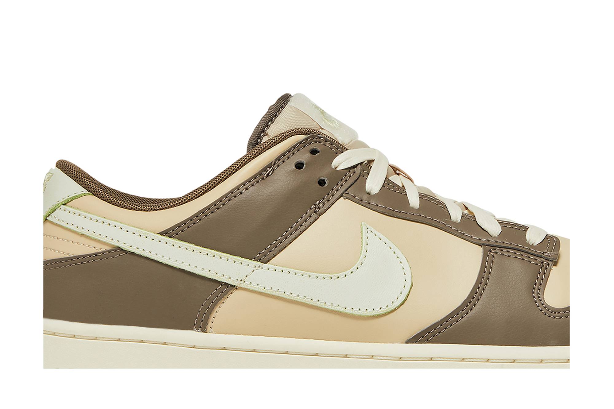 Nike Dunk Low ‘Velcro Tongue – Milk Tea’ FB4960-210