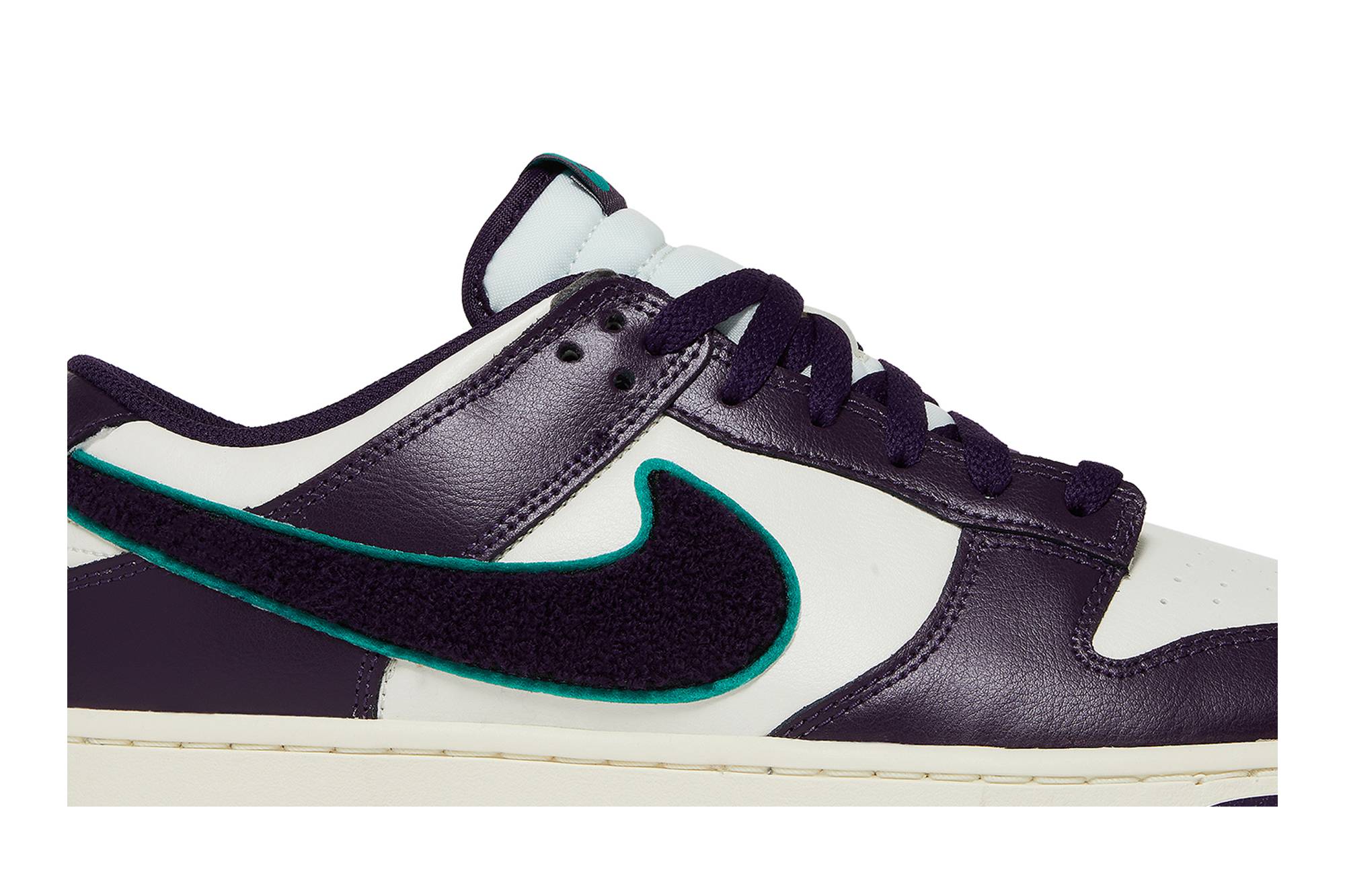 Nike Dunk Low Chenille Swoosh ‘Sail Grand Purple’ DQ7683-100