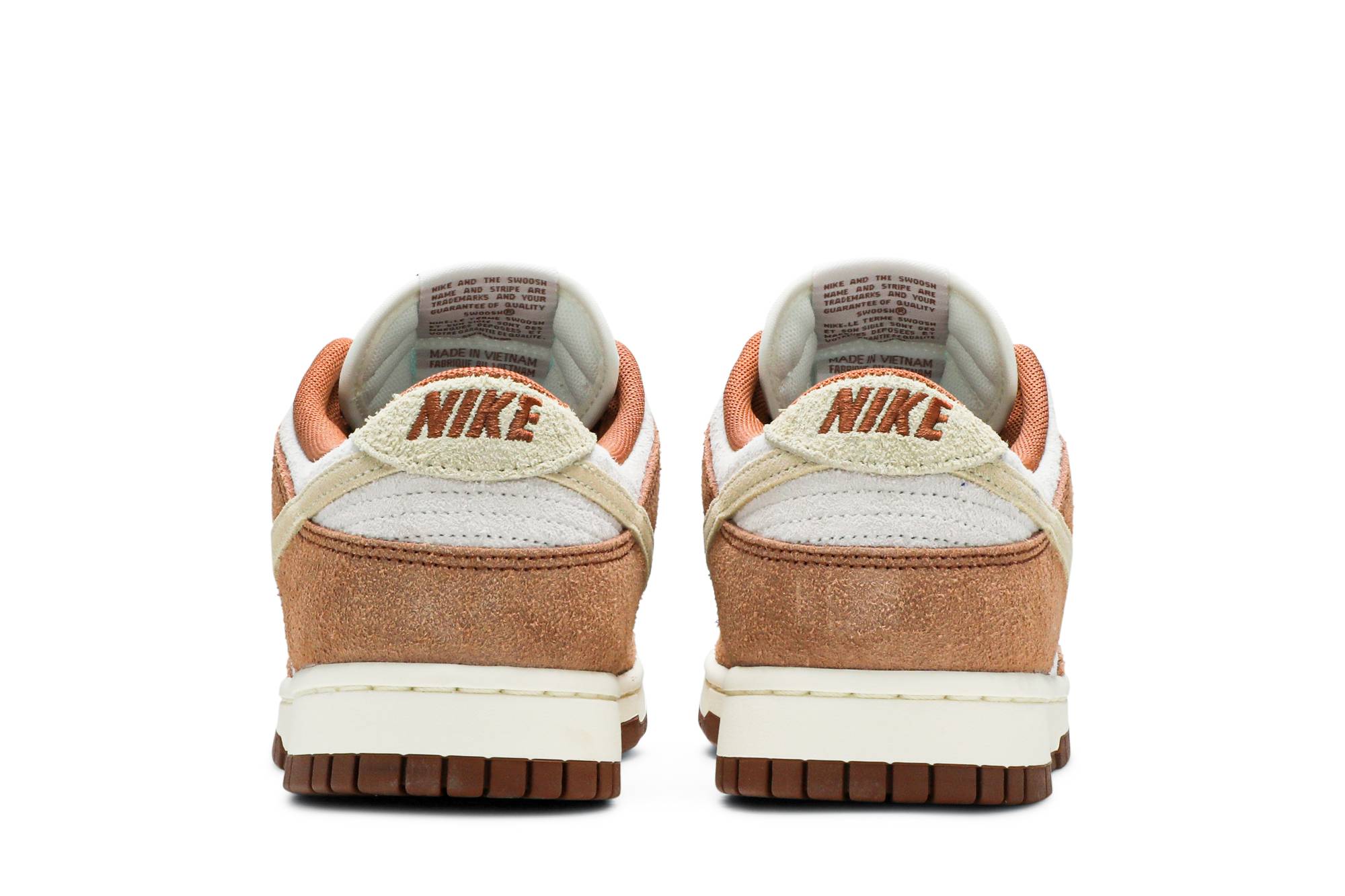Nike Dunk Low Premium ‘Medium Curry’ DD1390-100