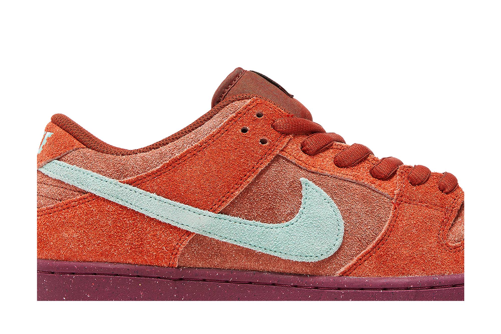 Nike Dunk Low SB Mystic Red DV5429-601 Nicesnk