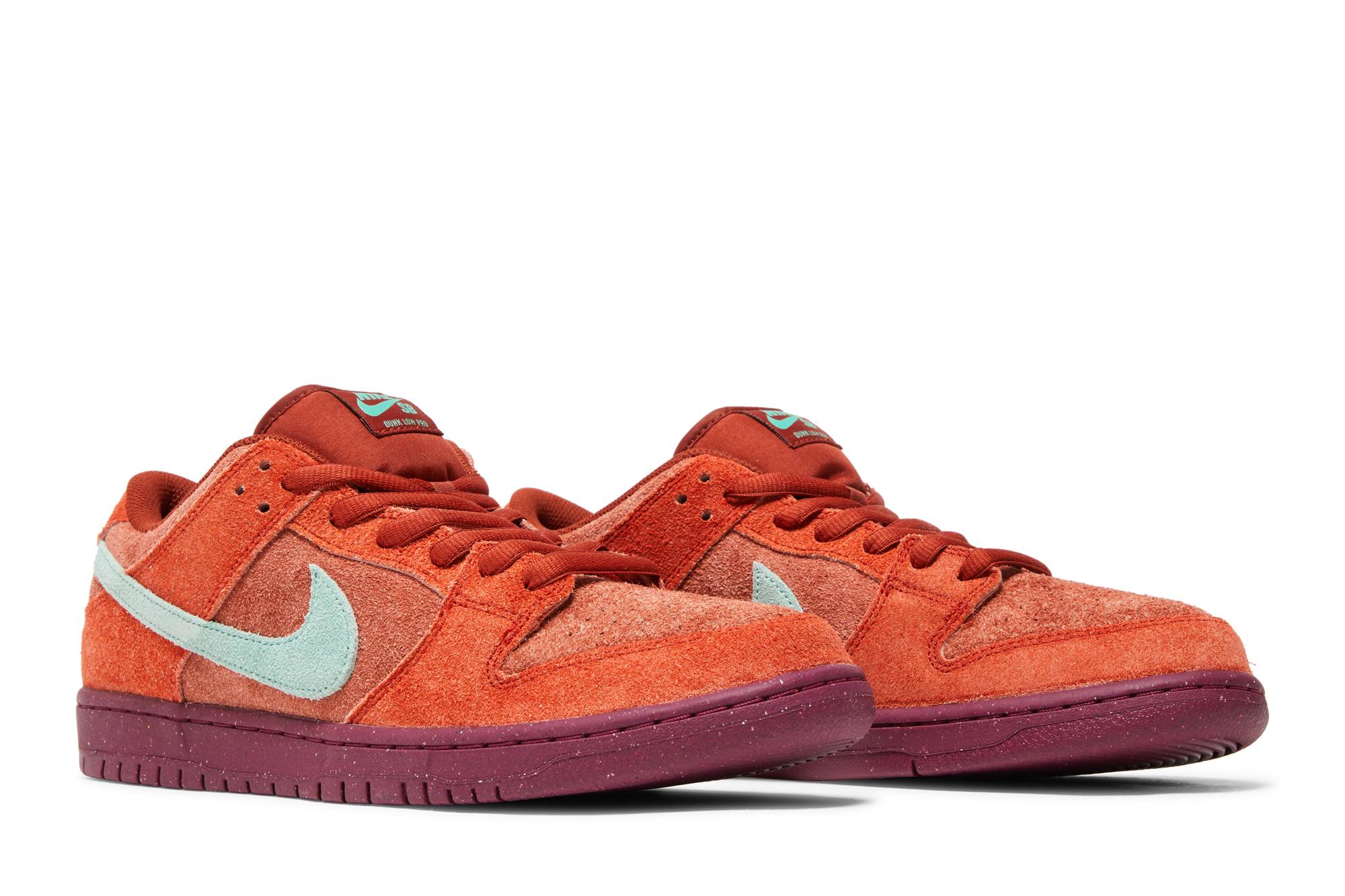 Nike Dunk Low SB Mystic Red DV5429-601 Nicesnk