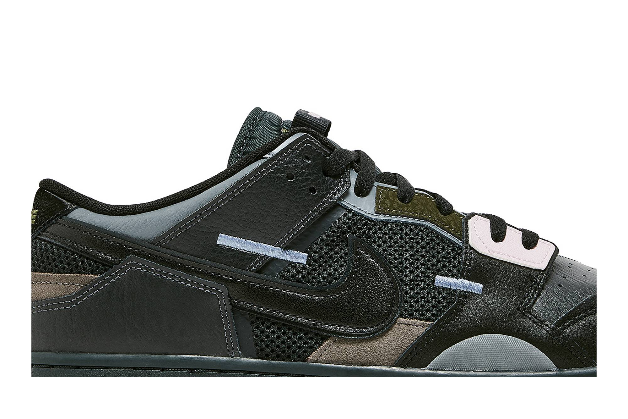 Nike Dunk Low Scrap ‘Black Gum’ DB0500-001