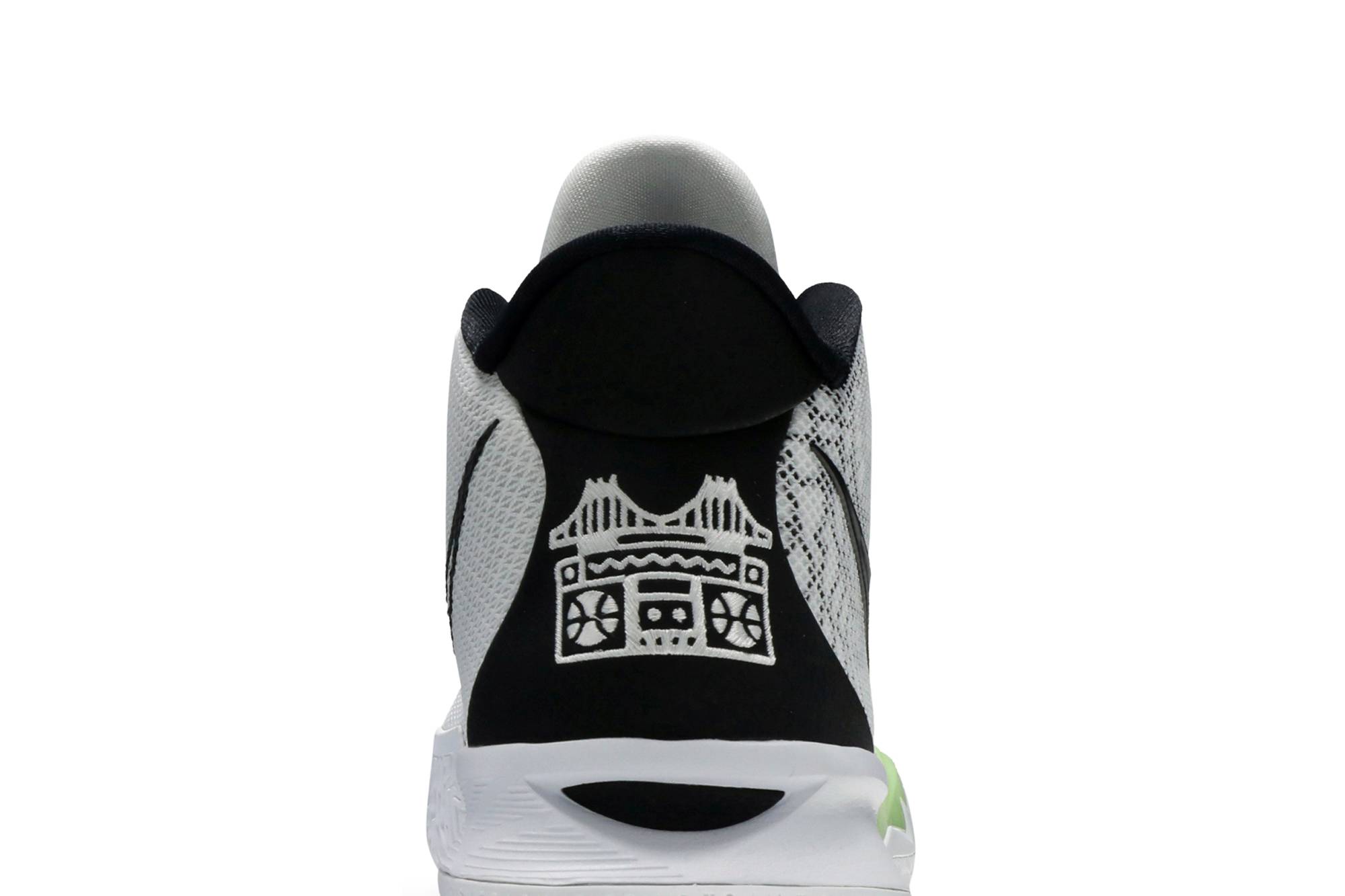Nike Kyrie 7 EP ‘Brooklyn Beats’ CQ9327-100