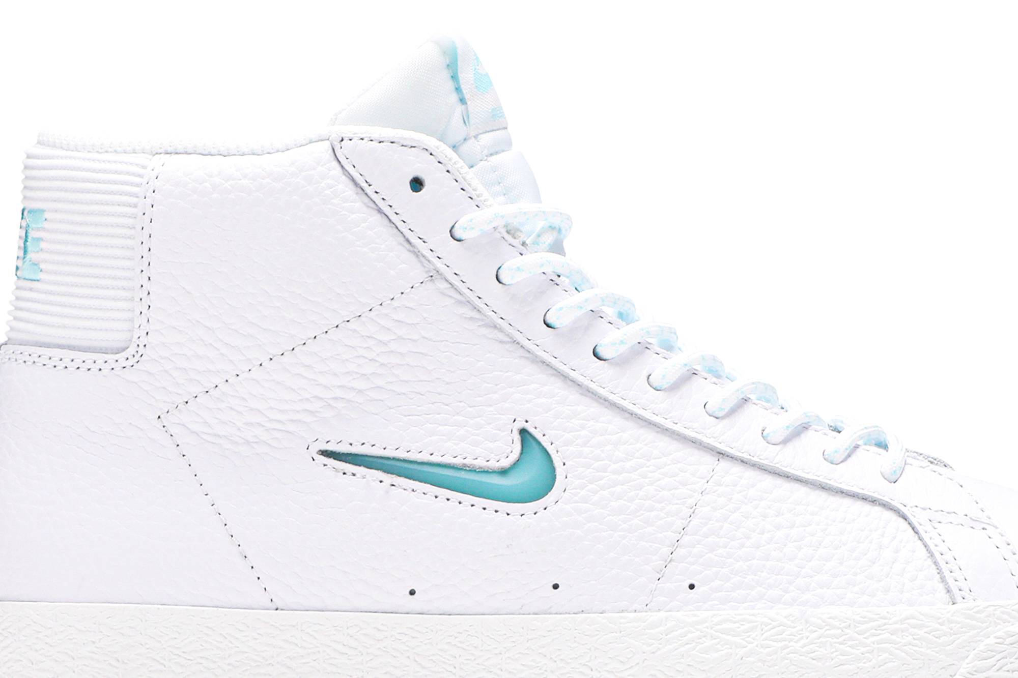 Nike SB Blazer Zoom Mid Premium ‘White Glacier Ice Jewel’ CU5283-100