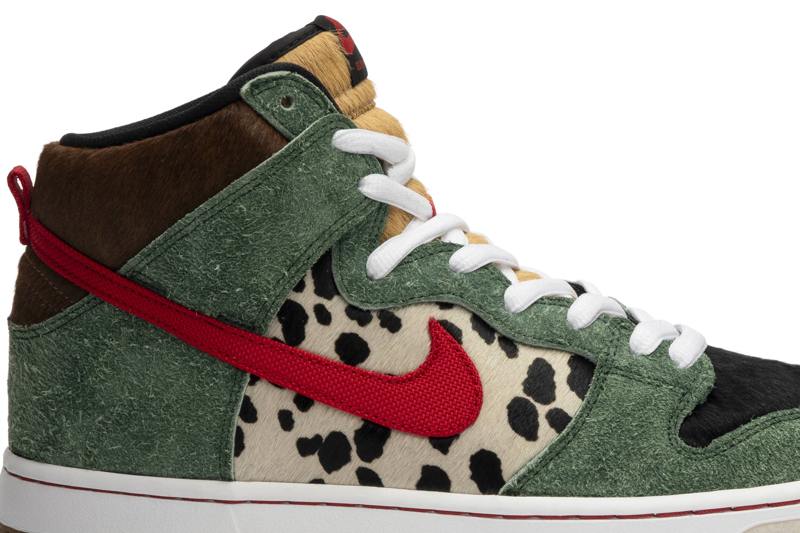 Nike SB Dunk High ‘Walk The Dog’ [also worn by Wang Yibo] BQ6827-300