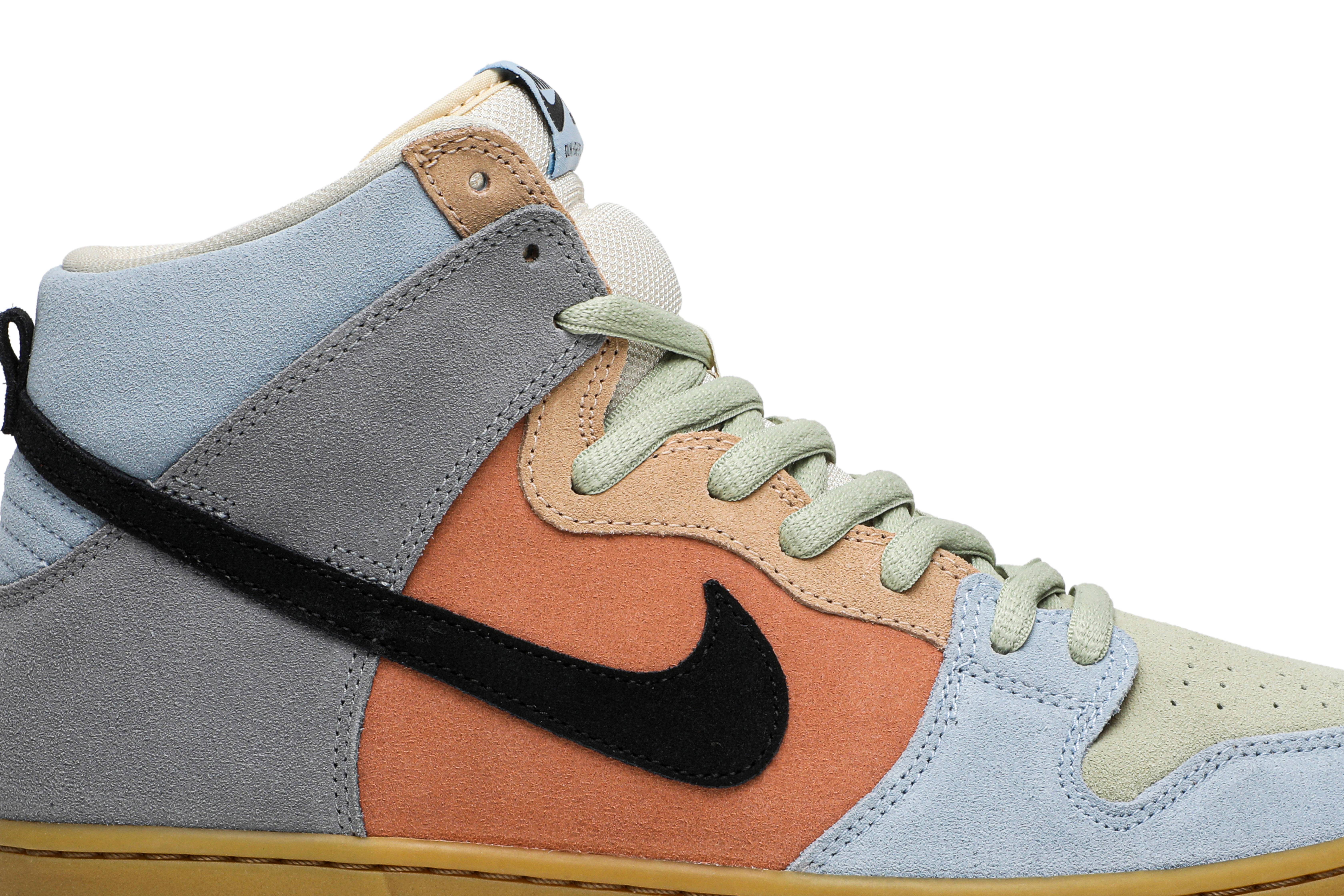 Nike SB Dunk High Pro ‘Spectrum’ CN8345-001